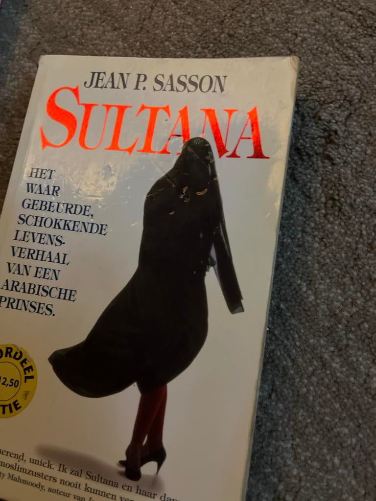 Sultana: Het Waargebeurde Levensverhaal van een Arabische Pr, Ophalen of Verzenden, Gelezen, Overige