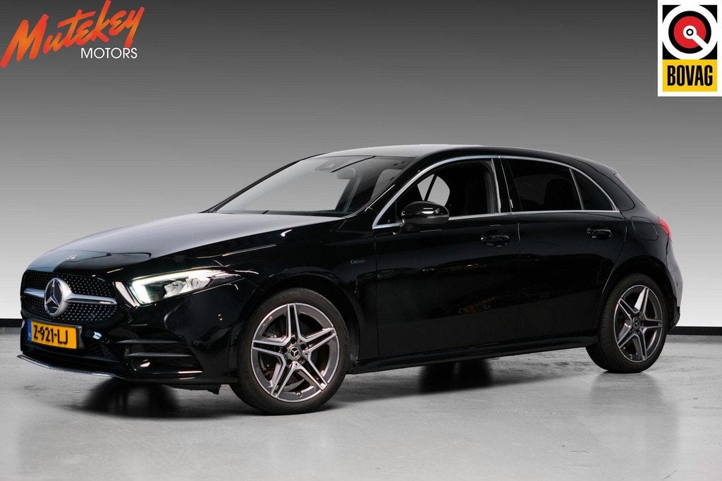 Mercedes A-klasse 250 e AMG Limited | 1e Eigenaar, Auto's, Mercedes-Benz, Bedrijf, Te koop, A-Klasse, ABS, Achteruitrijcamera