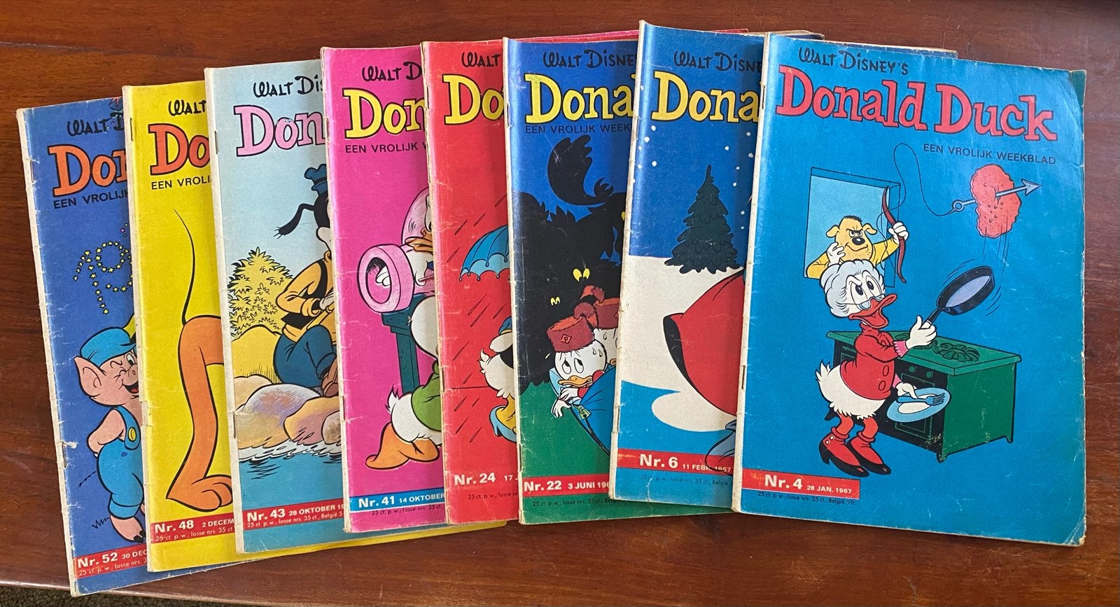 Donald Duck weekbladen -oude nummers 1967, Meerdere stripboeken, Ophalen of Verzenden, Gelezen