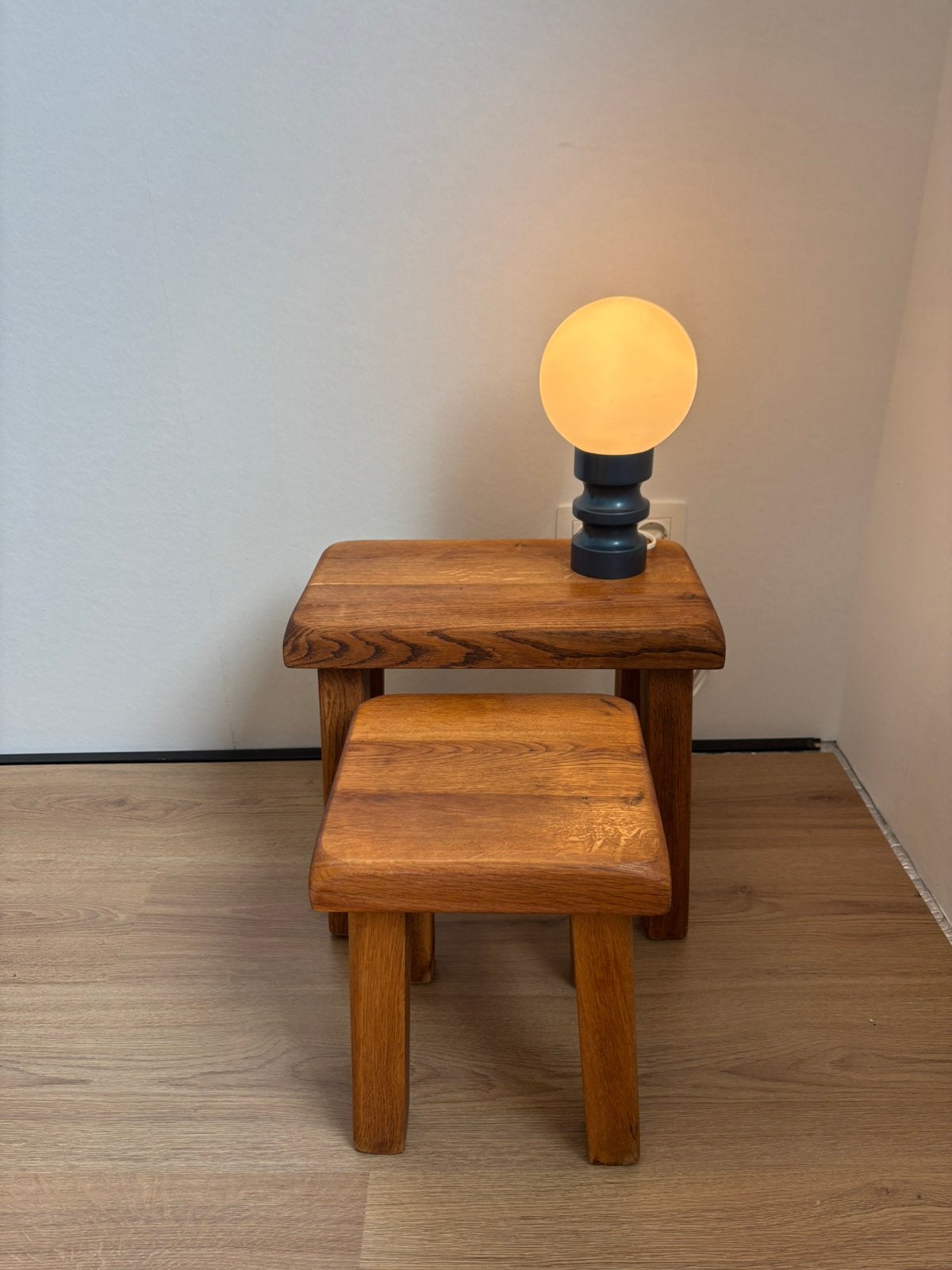 Eikenhouten bijzettafels, Ophalen, Minder dan 55 cm, Zo goed als nieuw, 60 cm of meer
