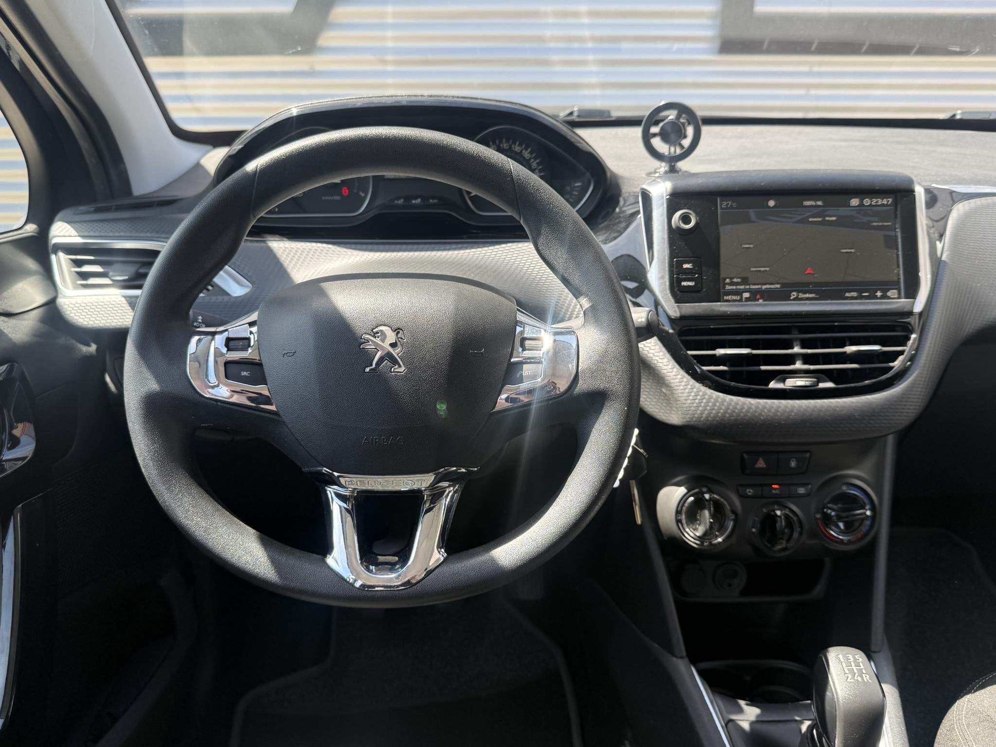 Peugeot 208 1.2 PureTech Blue Lion Navi|Carplay|Airco|Cruise, Auto's, Voorwielaandrijving, Stof, Gebruikt, 1199 cc