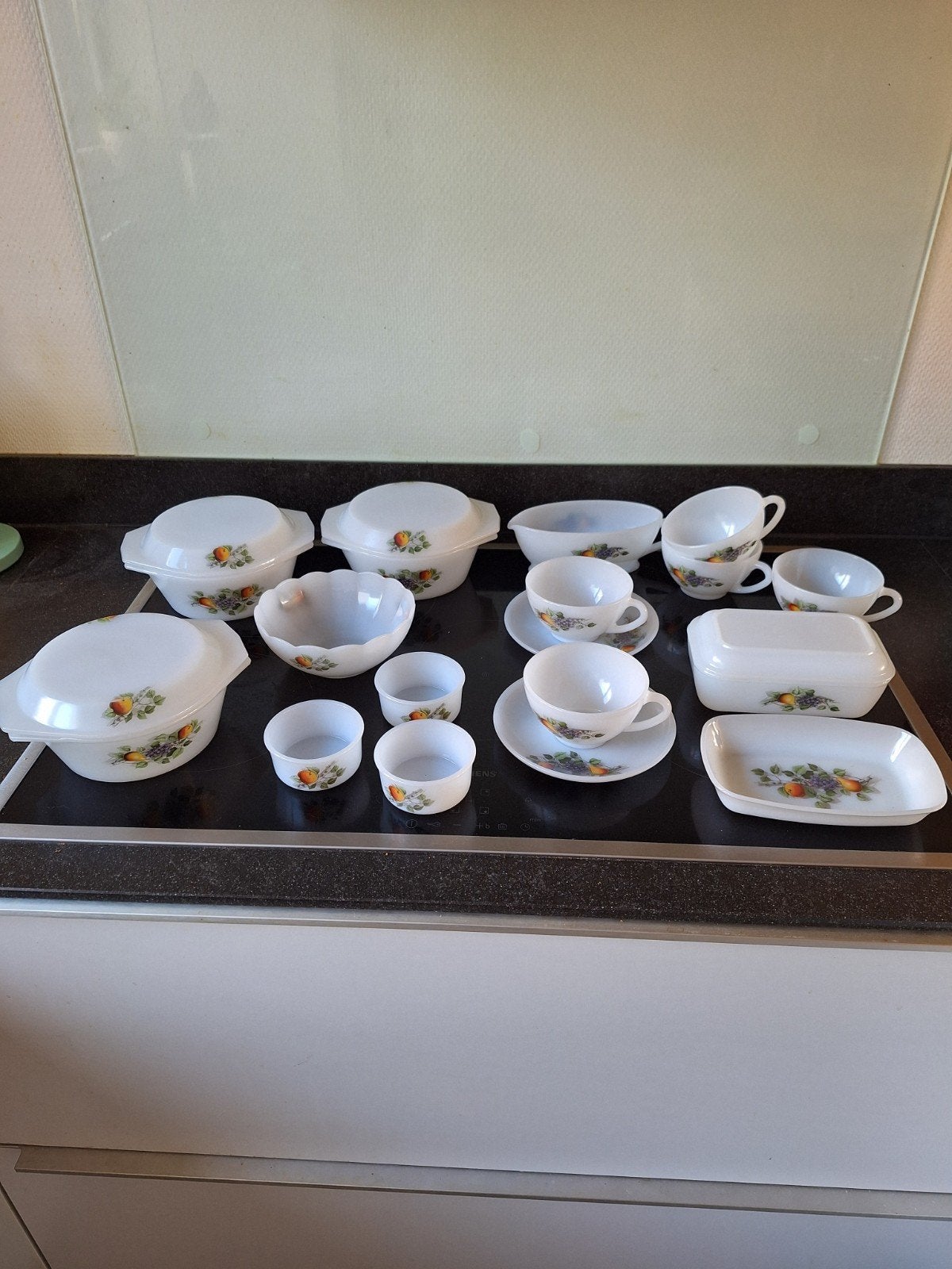 Arcopal servies fruit, Gebruikt, Ophalen of Verzenden, Overige stijlen, Glas