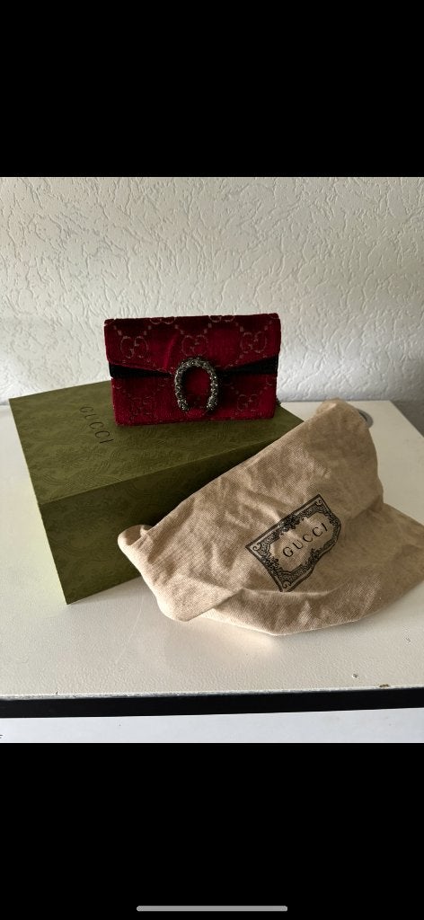 Gucci tas vrouwen, Ophalen of Verzenden, Zo goed als nieuw, Rood, Schoudertasje
