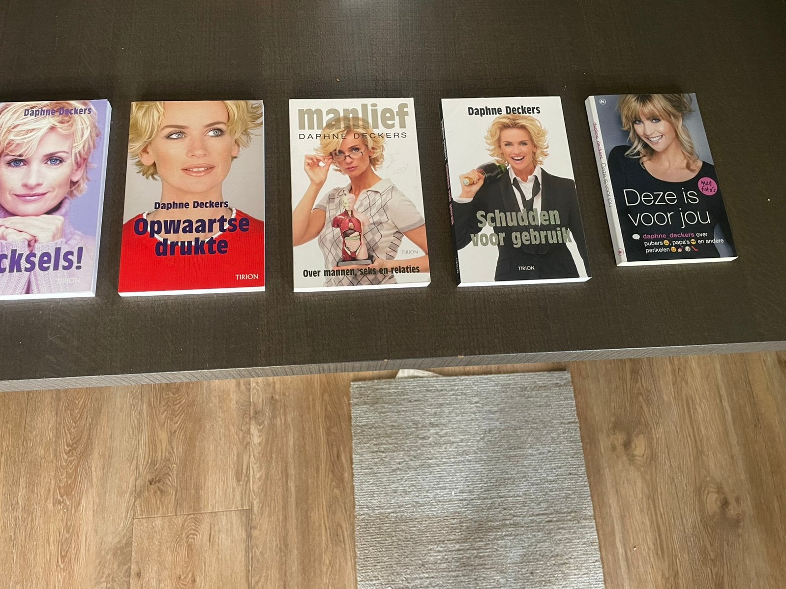 Boeken Daphne Deckers, Ophalen of Verzenden, Zo goed als nieuw