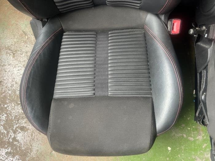 Bekleding Set (compleet) van een Alfa Romeo Giulietta, Gebruikt, -, Verzenden, -