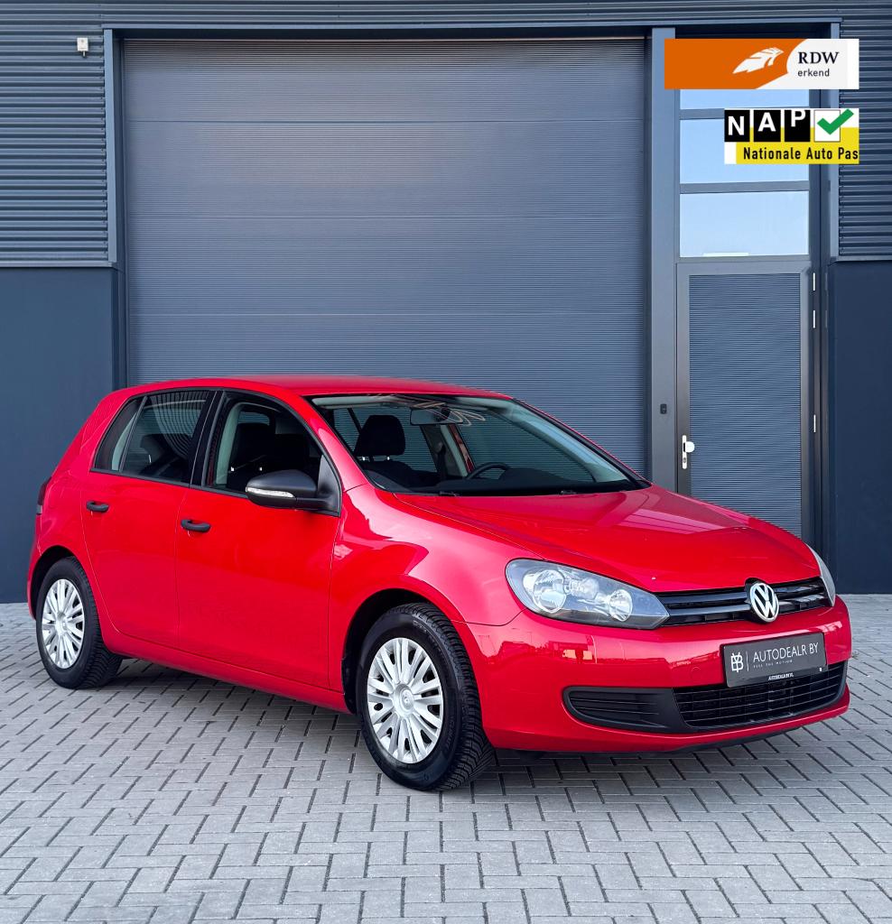 Volkswagen Golf 1.6 TDI BlueMotion/Distr Vervangen/Trekhaak, Auto's, Voorwielaandrijving, Stof, Zwart, 4 cilinders