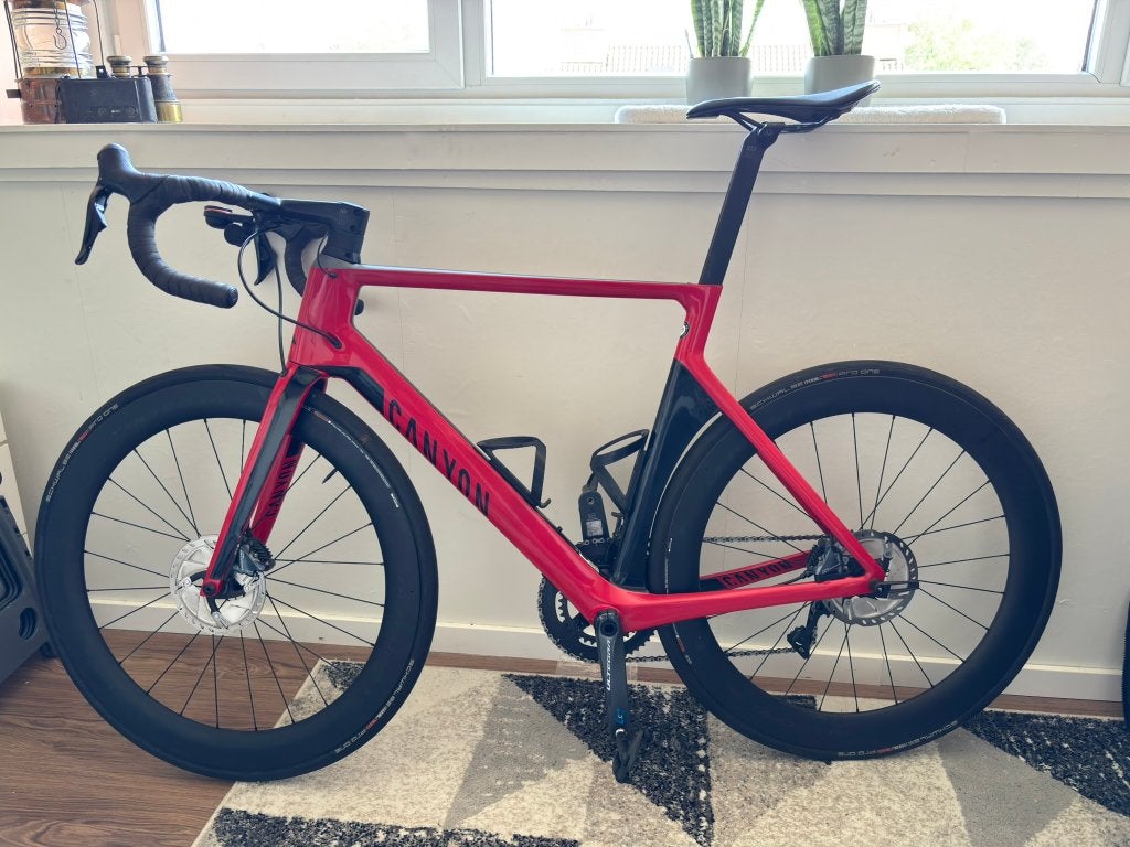 Canyon Aeroad CF SLX Disc 8.0 Di2 L – powermeter, 28 inch, Gebruikt, Carbon, Heren