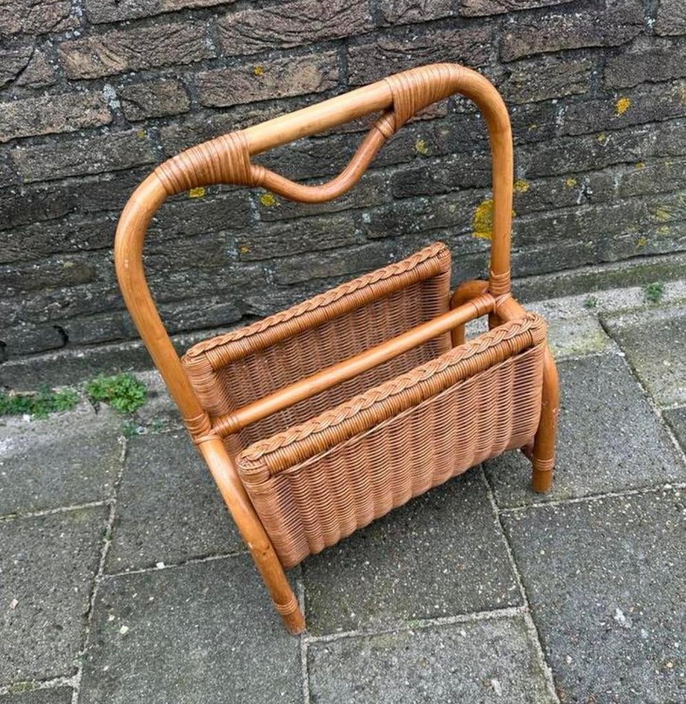 Vintage Rotan pitriet Lectuur bak uit de jaren ‘ 70, Ophalen of Verzenden, Zo goed als nieuw