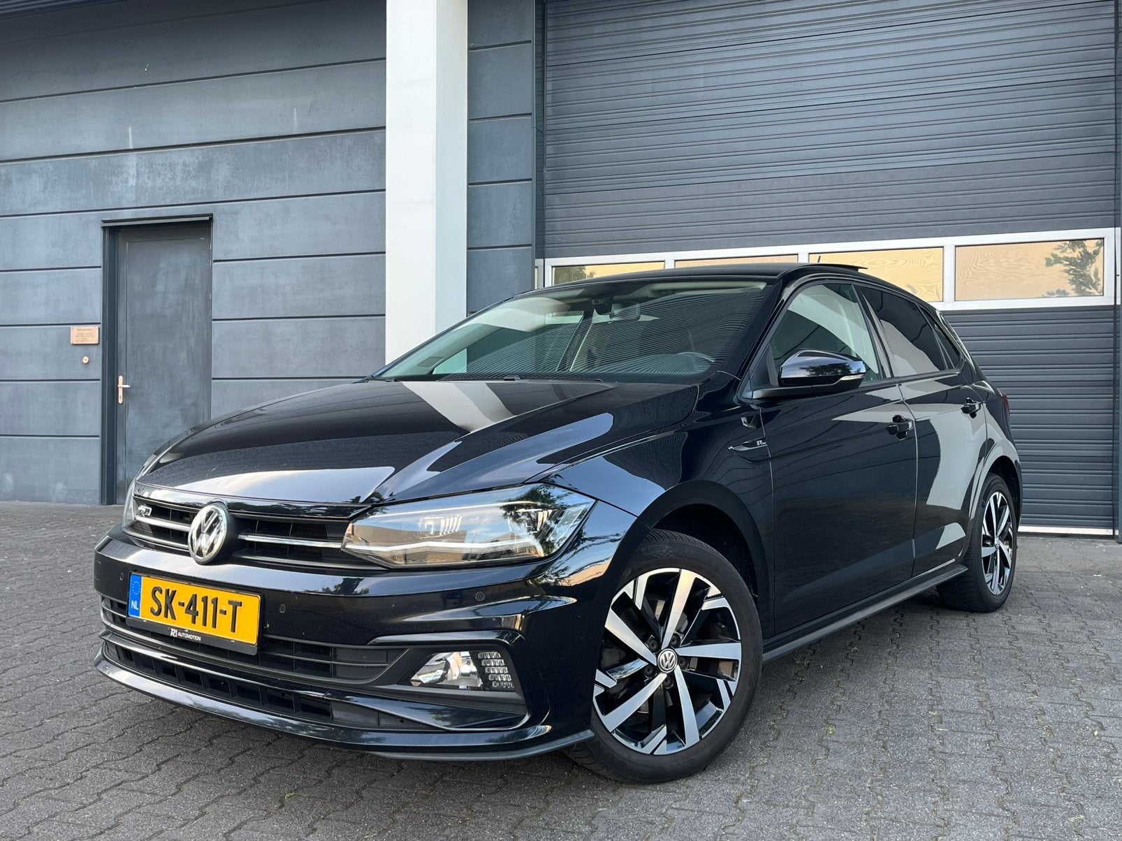 Volkswagen Polo 3x R line 115pk 7-DSG 2018 Zwart, Stof, Zwart, Origineel Nederlands, Bedrijf
