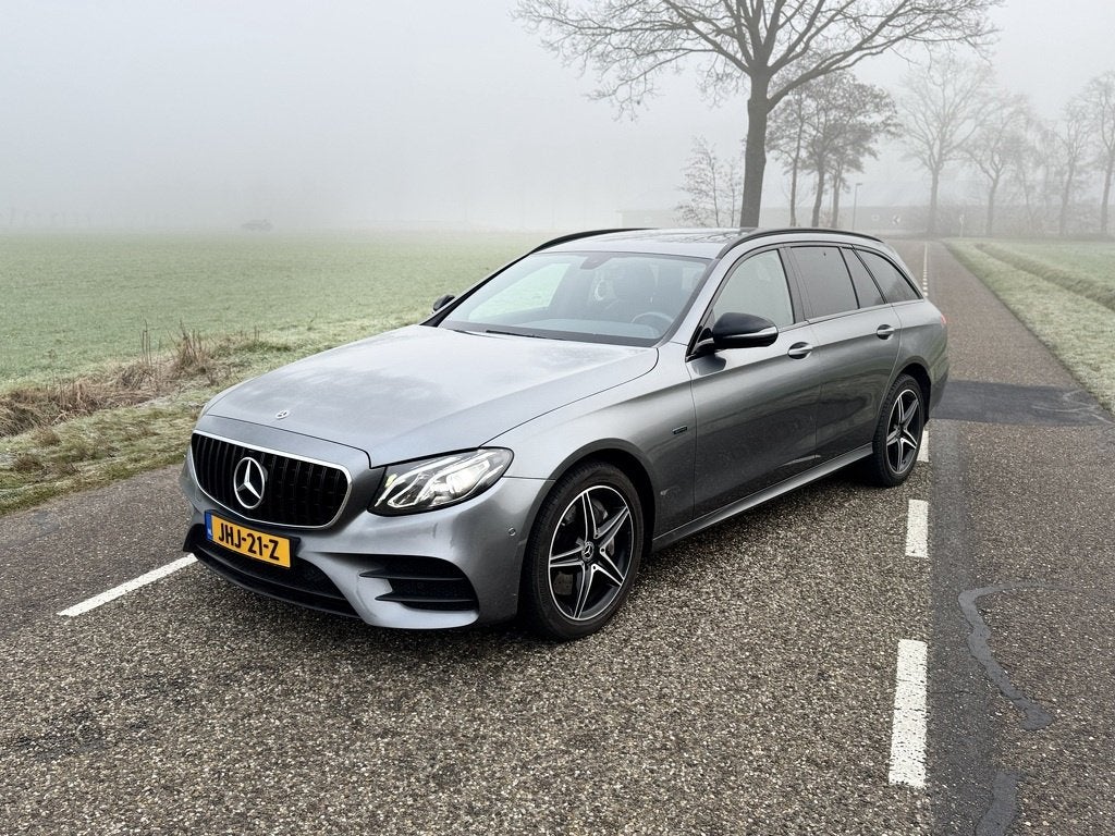 Mercedes-Benz E-klasse Estate 300 de AMG Line 2020 Led / ACC, Auto's, Automaat, Overige brandstoffen, Leder, Bedrijf