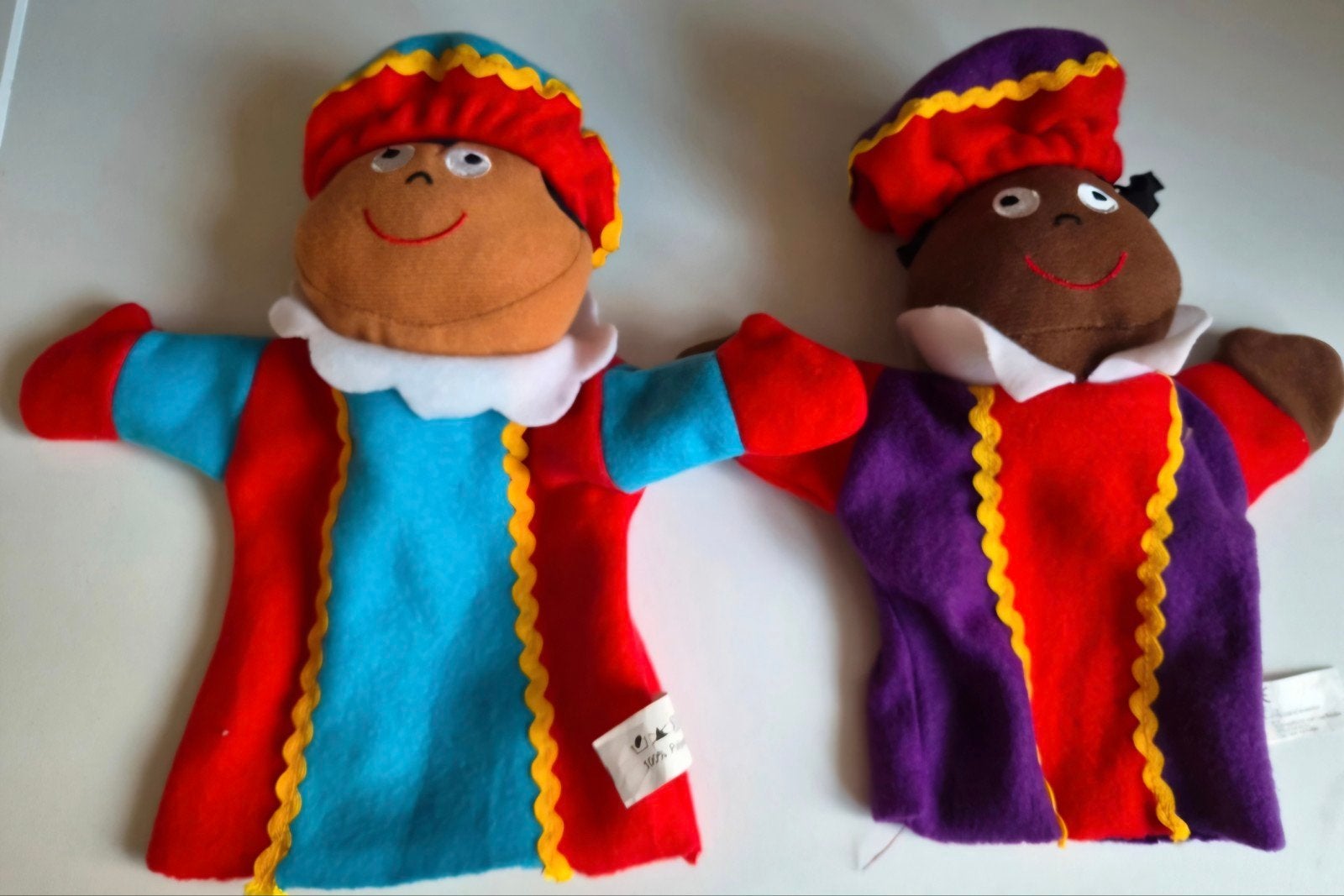 3 handpoppen Sinterklaas/Piet, Ophalen of Verzenden, Zo goed als nieuw