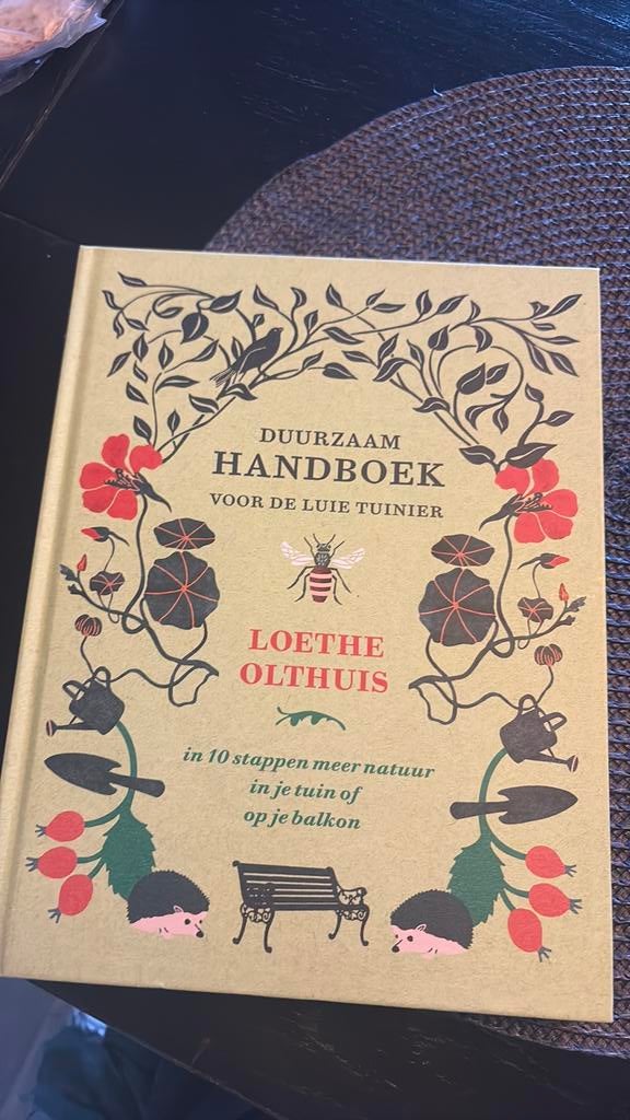 Loethe Olthuis - Duurzaam handboek voor de luie tuinier, Ophalen of Verzenden, Nieuw, Loethe Olthuis