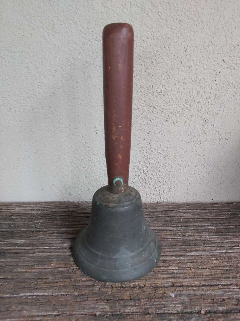 Decoratieve oude zware schoolbel / bel, Antiek en Kunst, Antiek | Koper en Brons, Ophalen of Verzenden