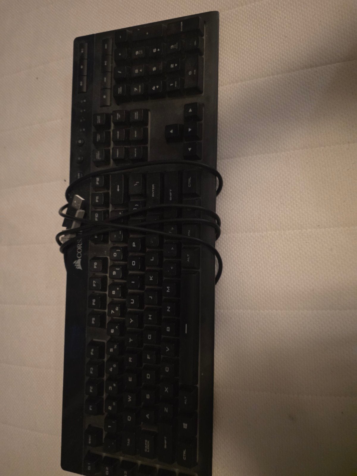 Corsair Full-Size Toetsenbord - Perfect voor PC's, Ophalen, Gebruikt, Qwerty, Corsair