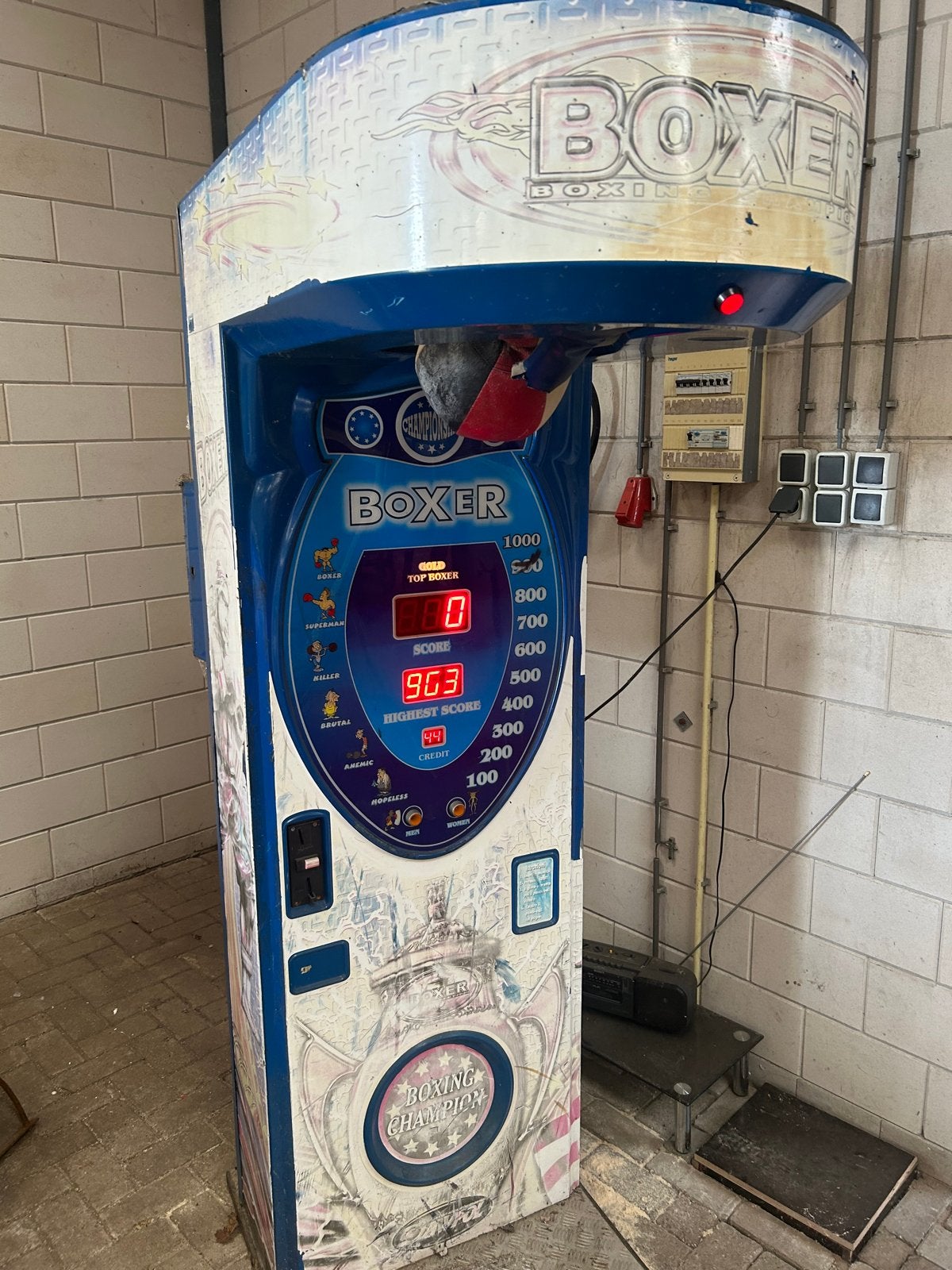 Werkende boksbal op munten - Boxer Arcade Machine, Ophalen, Gebruikt