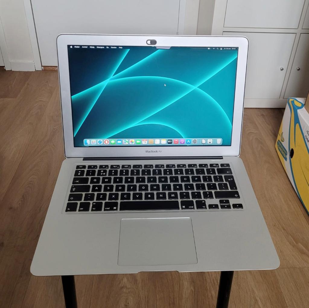 MacBook Air 2017, Gebruikt, 256 GB, Qwerty, 8 GB