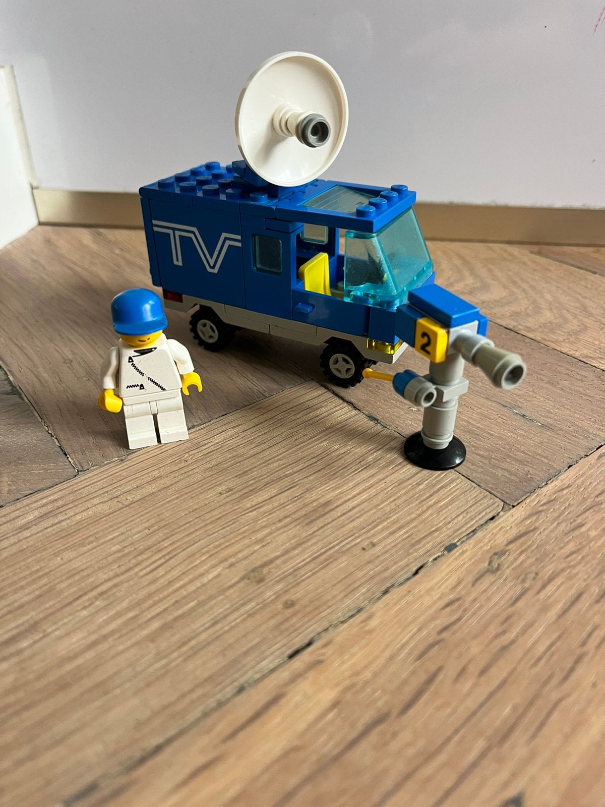 Lego 6661 Legoland vintage mobile tv studio blauw filmploeg, Lego, Ophalen of Verzenden, Zo goed als nieuw, Complete set