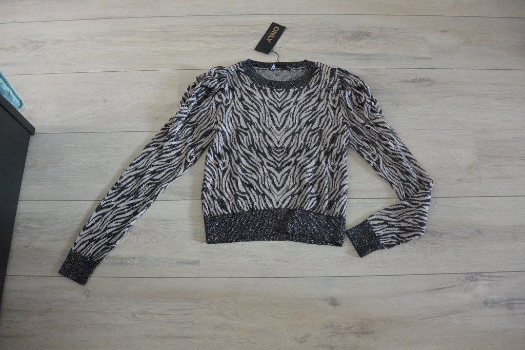 Nieuwe Only trui met zebraprint en pofmouwen - maat M, Kleding | Dames, Only, Zwart, Nieuw, Ophalen of Verzenden