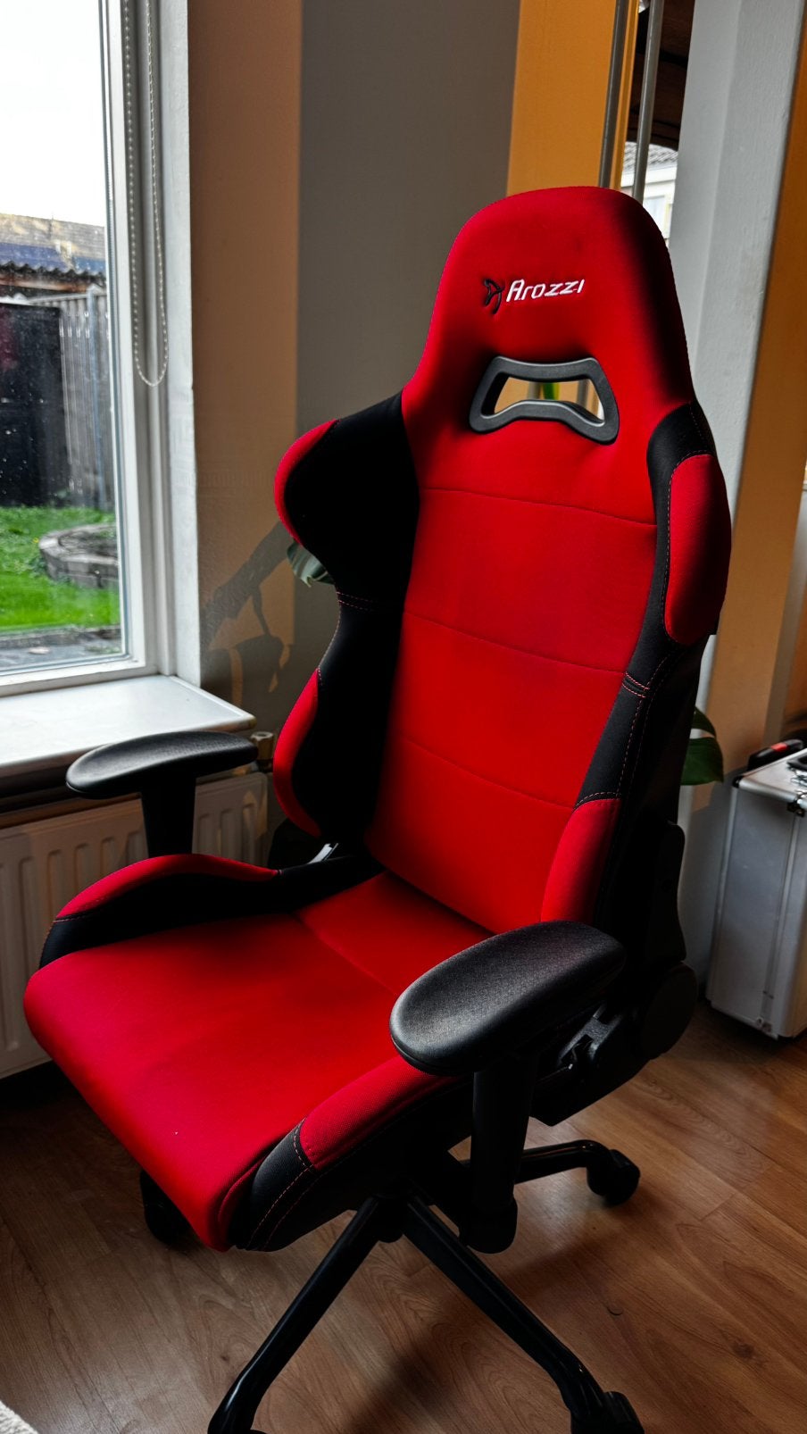 Arozzi Gaming Stoel Rood Zwart Ergonomisch Stoffen Bekleding, Ophalen, Bureaustoel, Rood, Ergonomisch