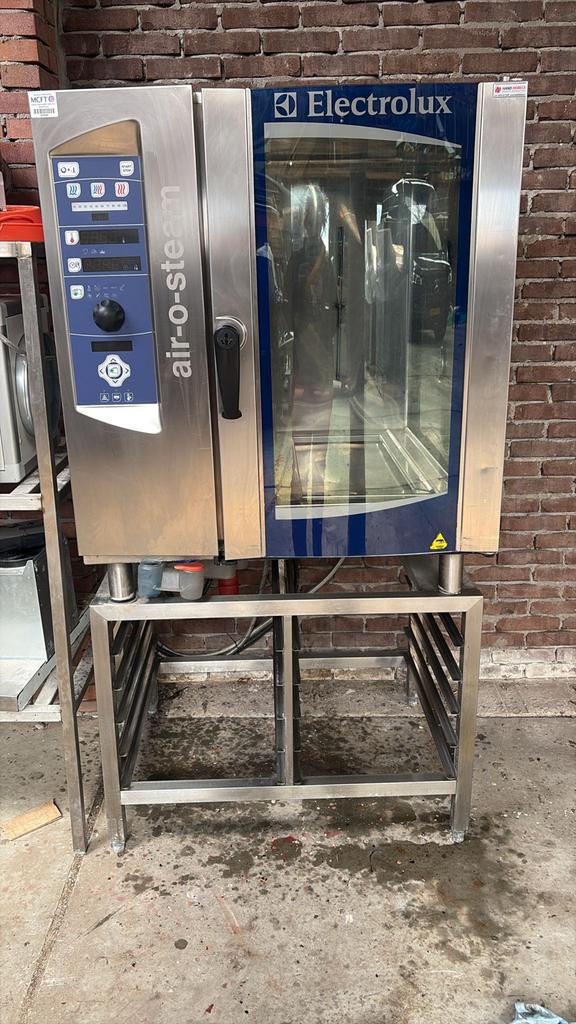 Electrolux Air-o-steam combi-steamer met tafel, Ophalen, Gebruikt, Ovens, Magnetrons en Steamers