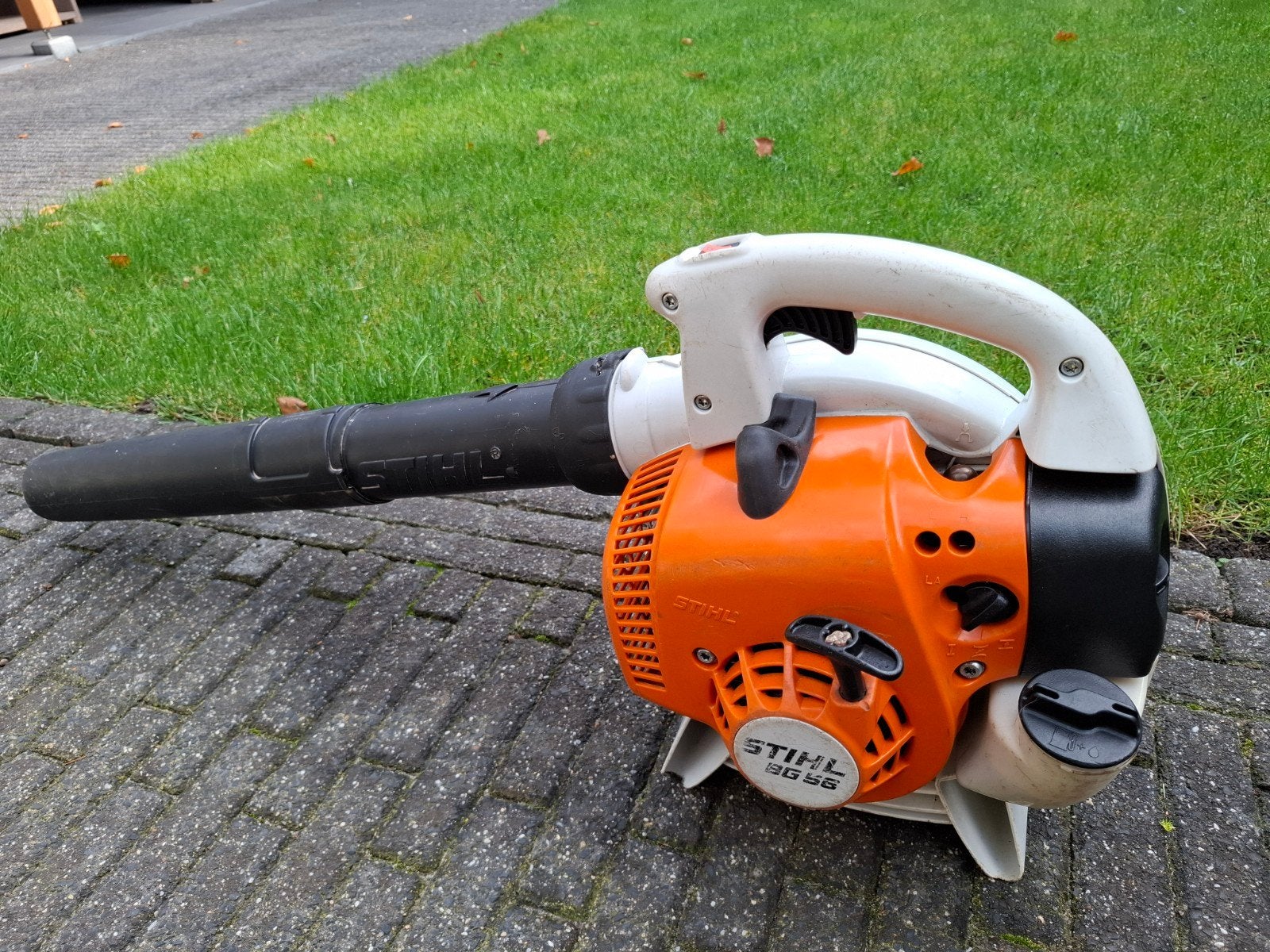 Stihl BG 56 Bladblazer - onderhoud gehad, Ophalen, Gebruikt, Handgedragen, Stihl