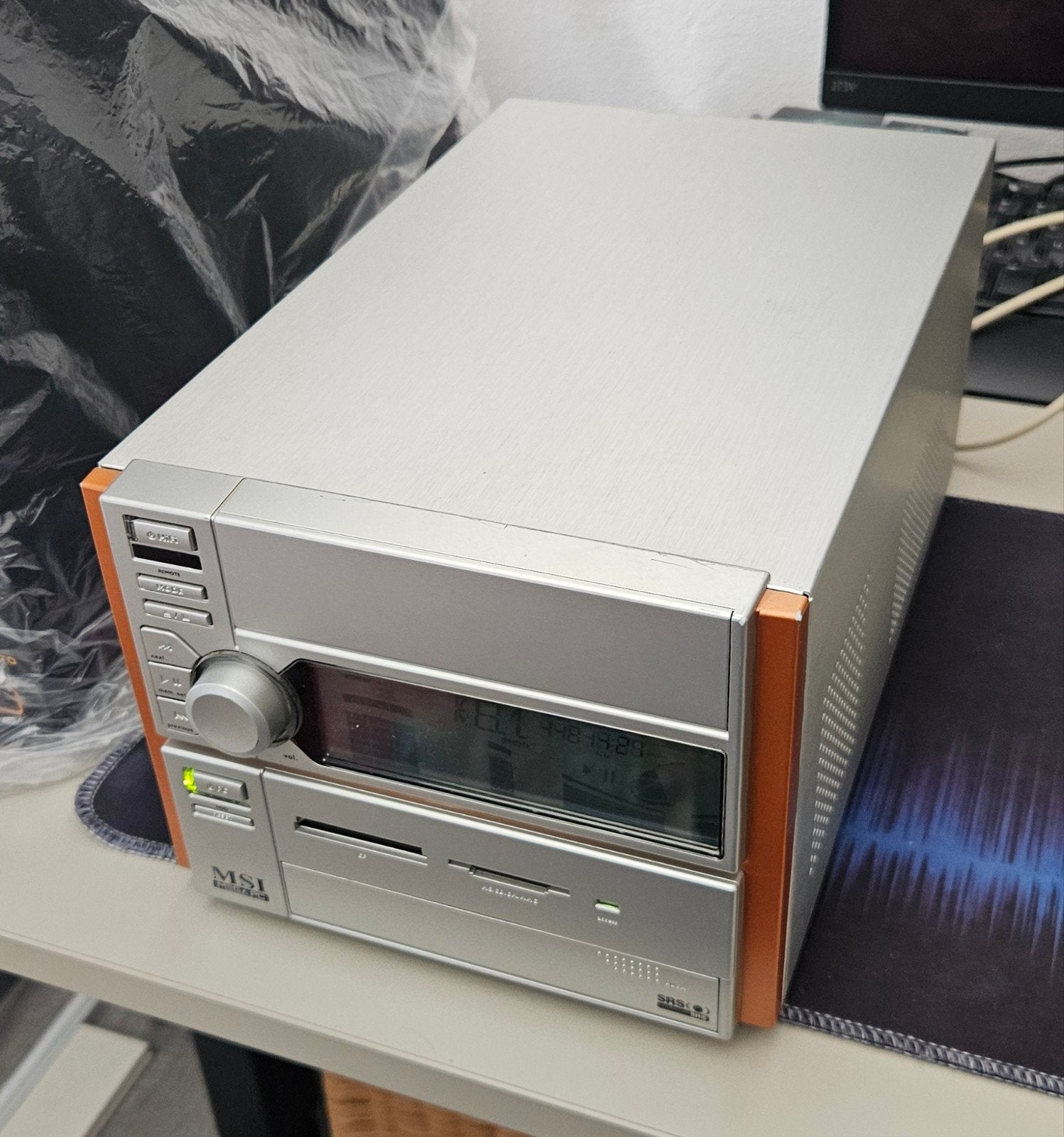 MSI Mega PC 651 Barebone., Computers en Software, Vintage Computers, Ophalen of Verzenden