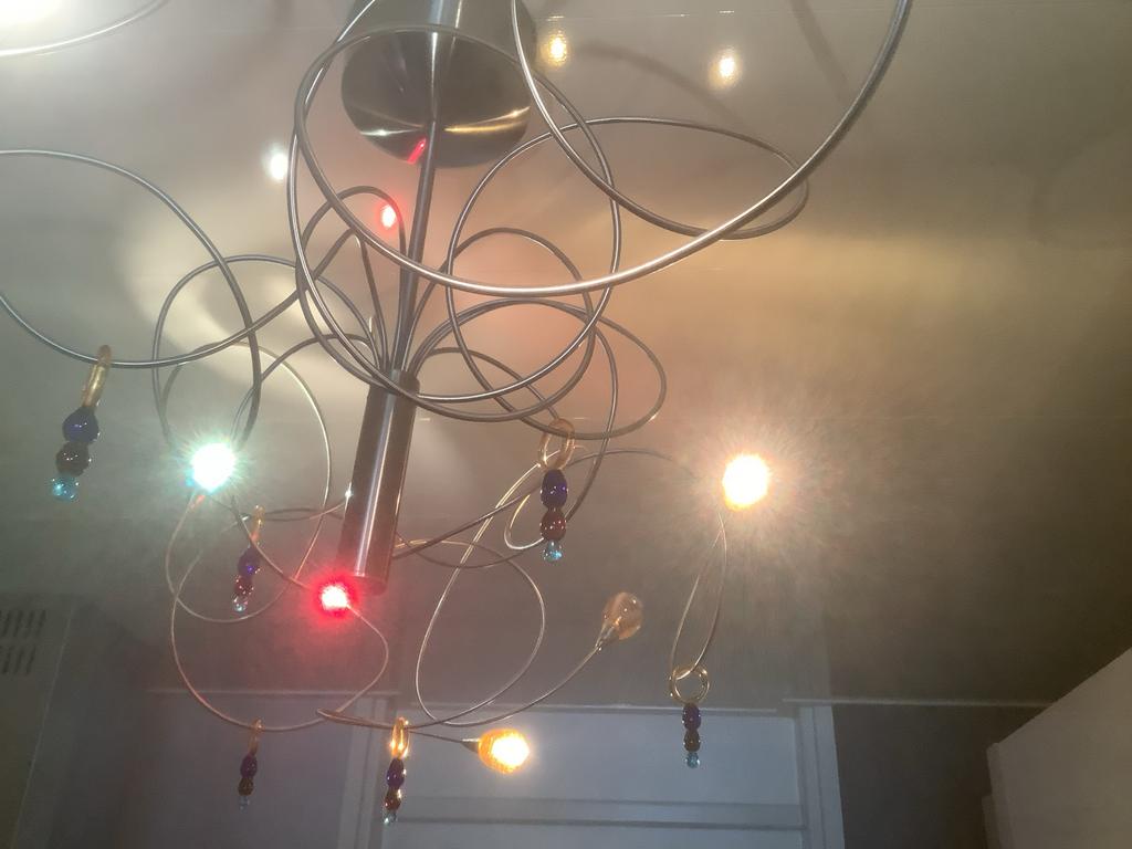 Vrolijke Merano lamp met kleurrijke glazen kralen, Ophalen of Verzenden, Zo goed als nieuw, Glas