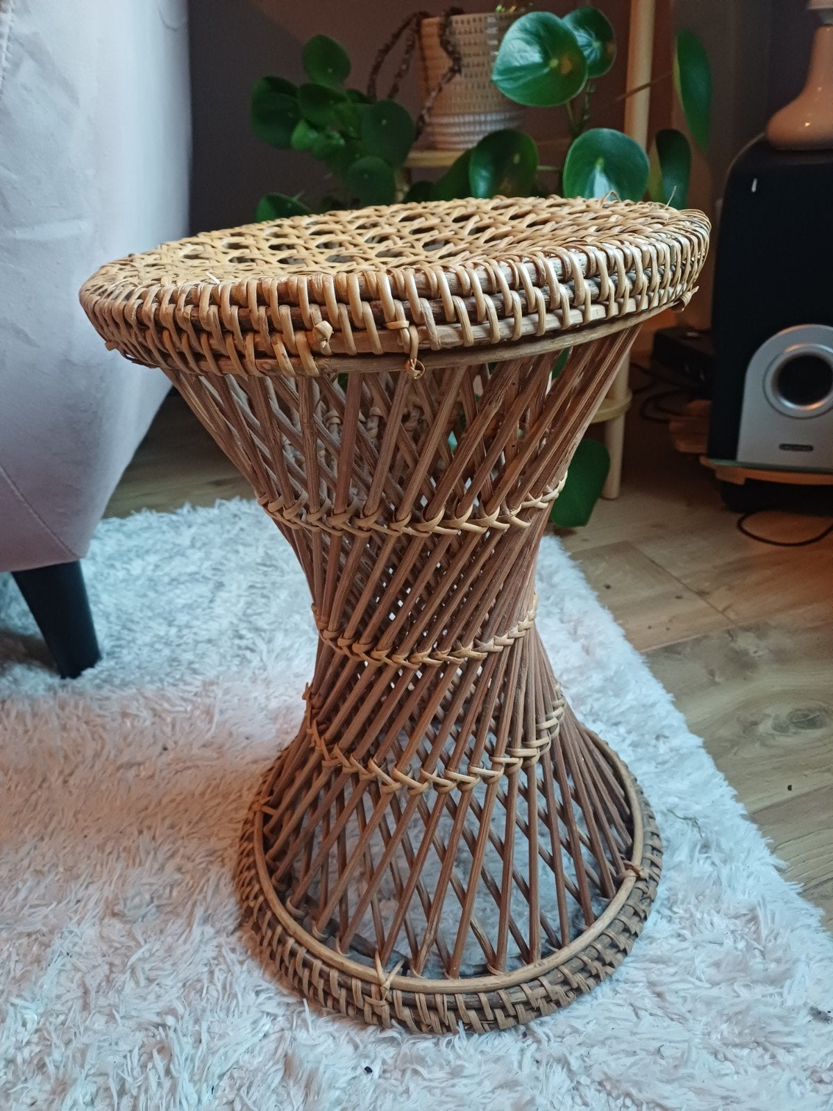 rotan krukje, Huis en Inrichting, Ophalen, Gebruikt, Overige materialen