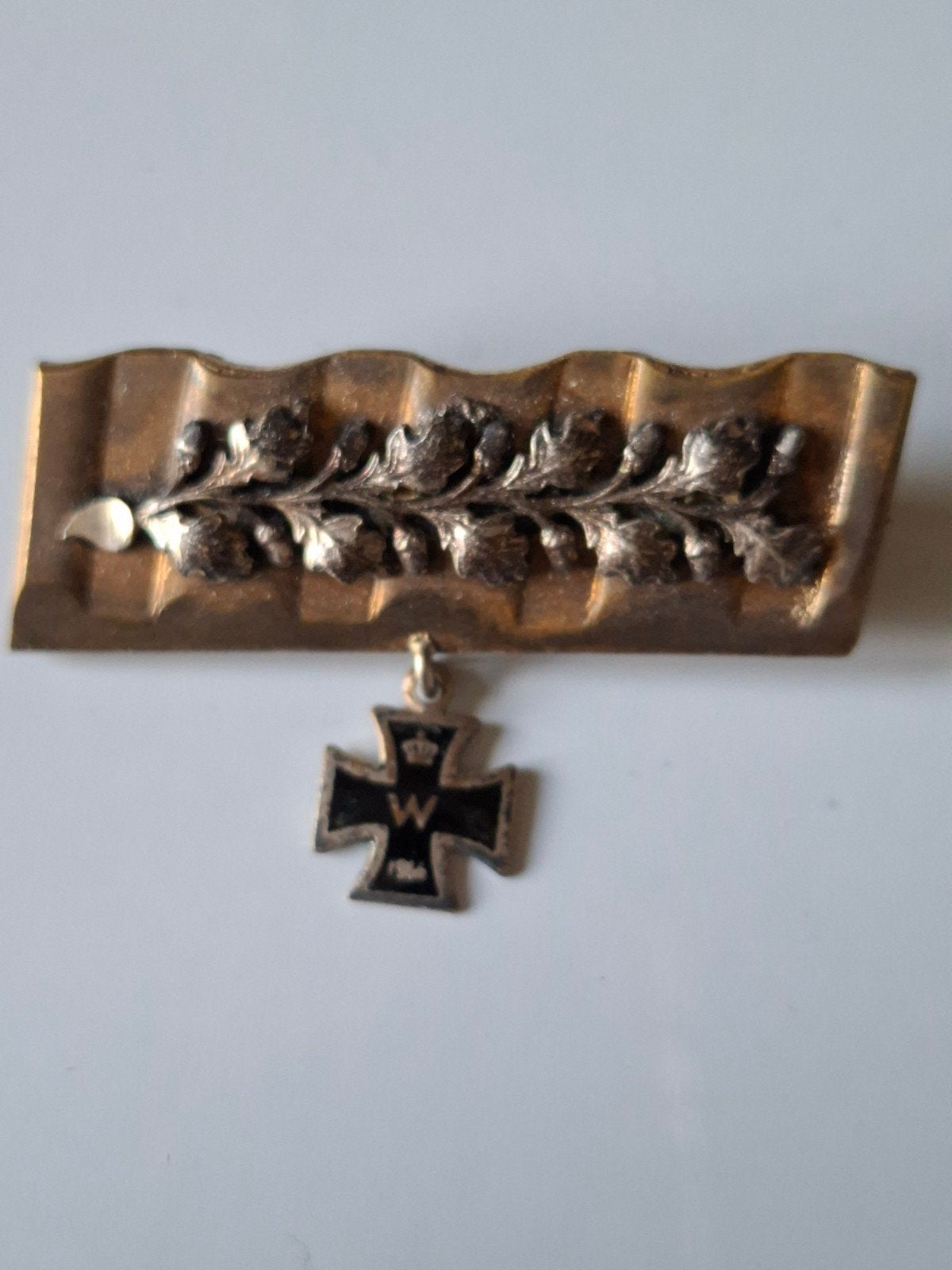 Vintage Duitse Medaille Speld met IJzeren Kruis, Verzamelen, Verzenden