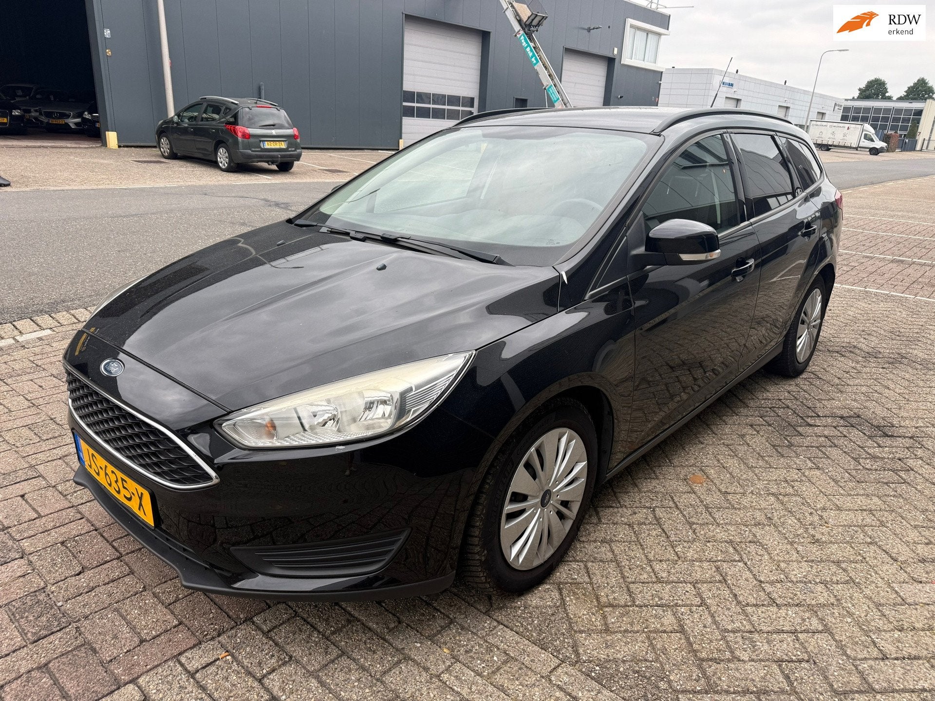 Ford Focus Wagon 1.0 Titanium Edition / AIRCO / APK / MOTOR, 125 pk, Gebruikt, Euro 6, Verwarmde buitenspiegels