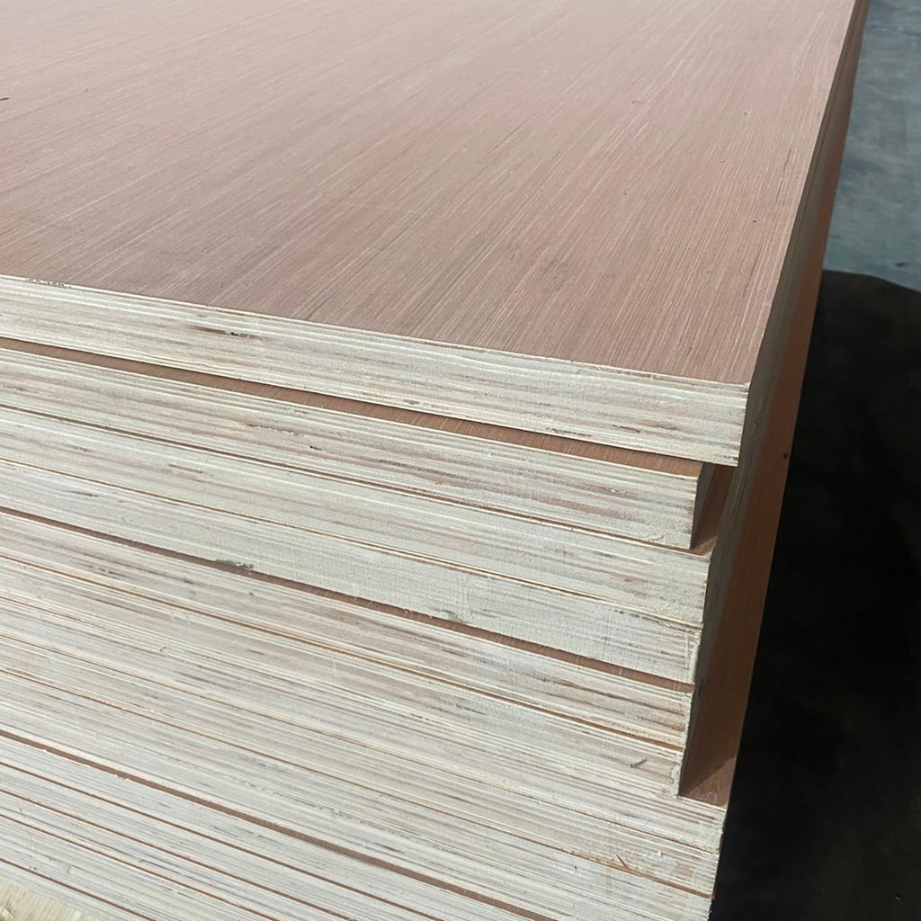Mix hardhout multiplex platen 40mm, deurplaten 1220x2440mm, Ophalen of Verzenden, Nieuw, Multiplex, 20 tot 50 mm