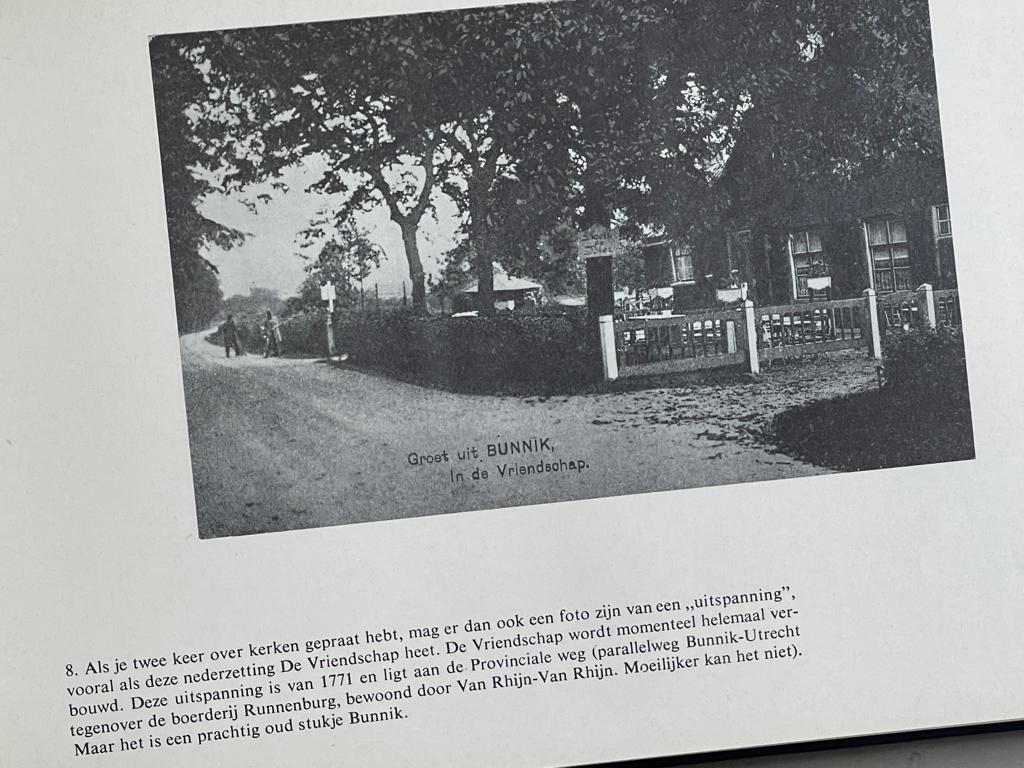 Bunnik in oude ansichten (1971), Ophalen of Verzenden, 20e eeuw of later, Zo goed als nieuw