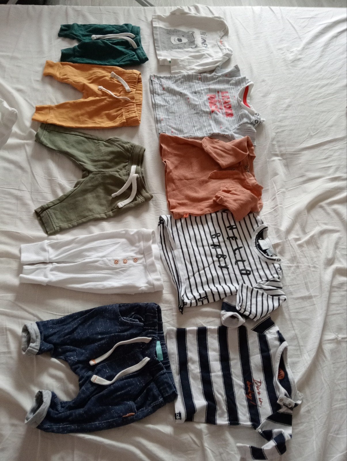 Kledingpakket praktisch nieuw maat 50 en 56, Kinderen en Baby's, Babykleding | Baby-kledingpakketten, Ophalen of Verzenden, Zo goed als nieuw