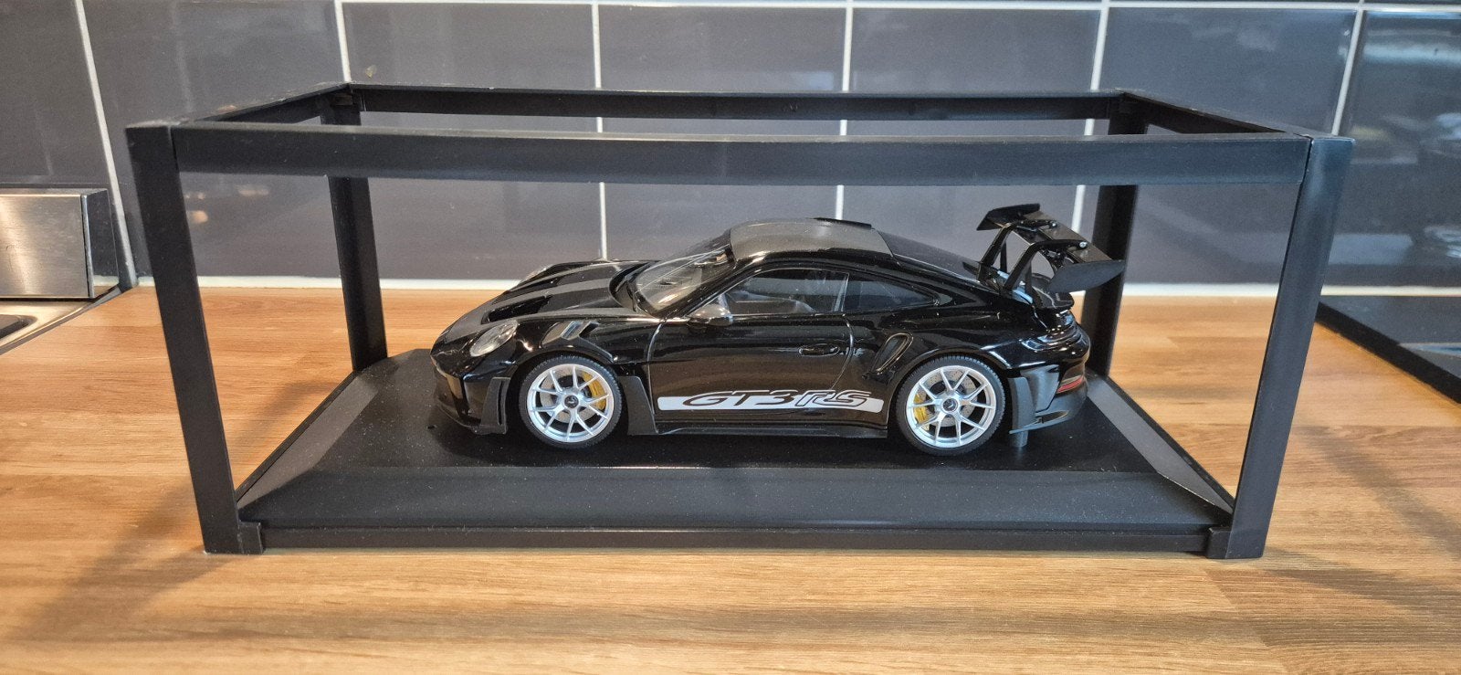 Porsche 911 (992) GT3 RS Minichamps 1 18, Ophalen of Verzenden, Zo goed als nieuw, Auto, MiniChamps