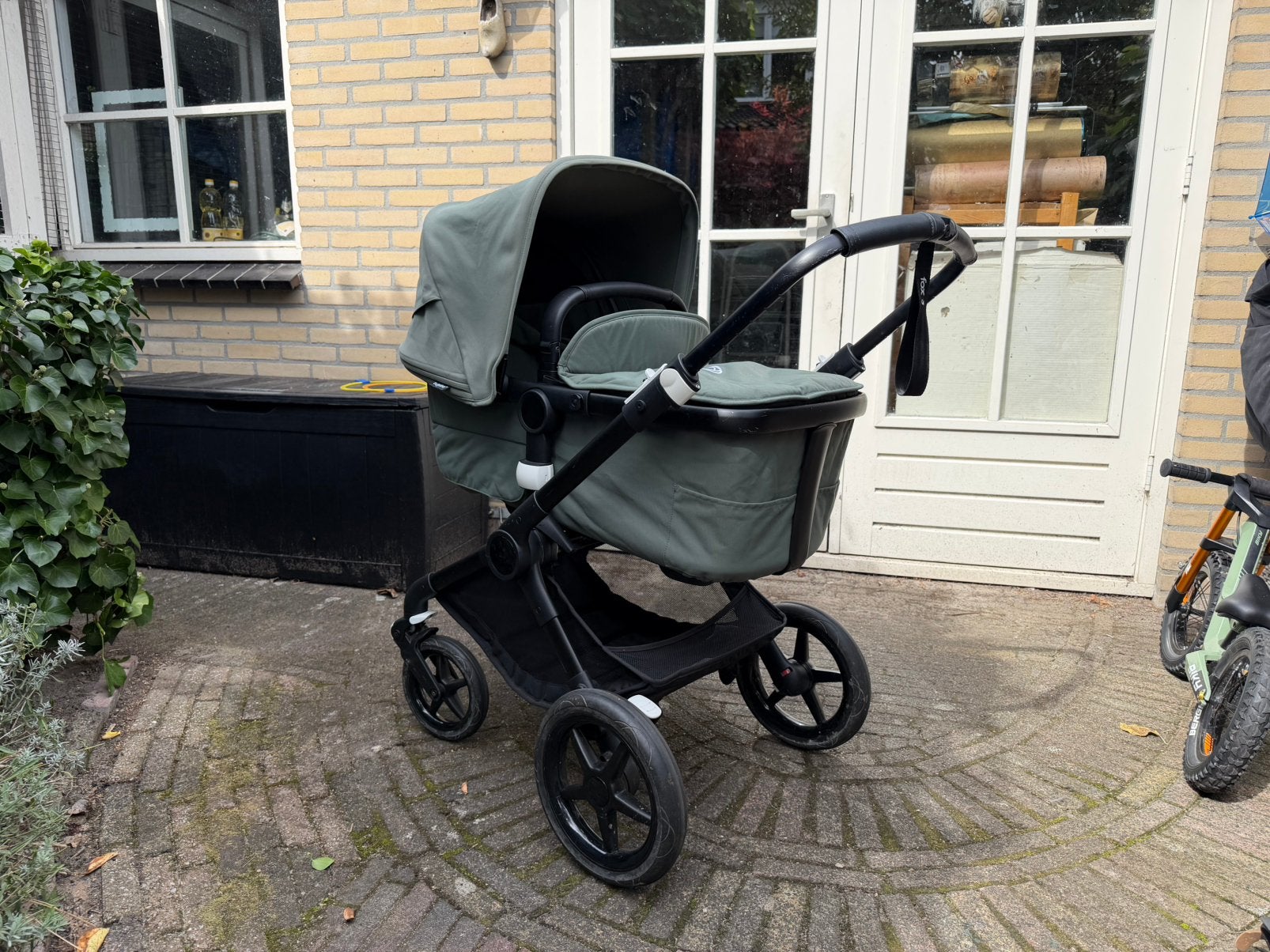 Bugaboo Fox 3 – Forest Green  | Compleet + veel accessoires, Kinderen en Baby's, Ophalen, Gebruikt, Combiwagen, Duowagen
