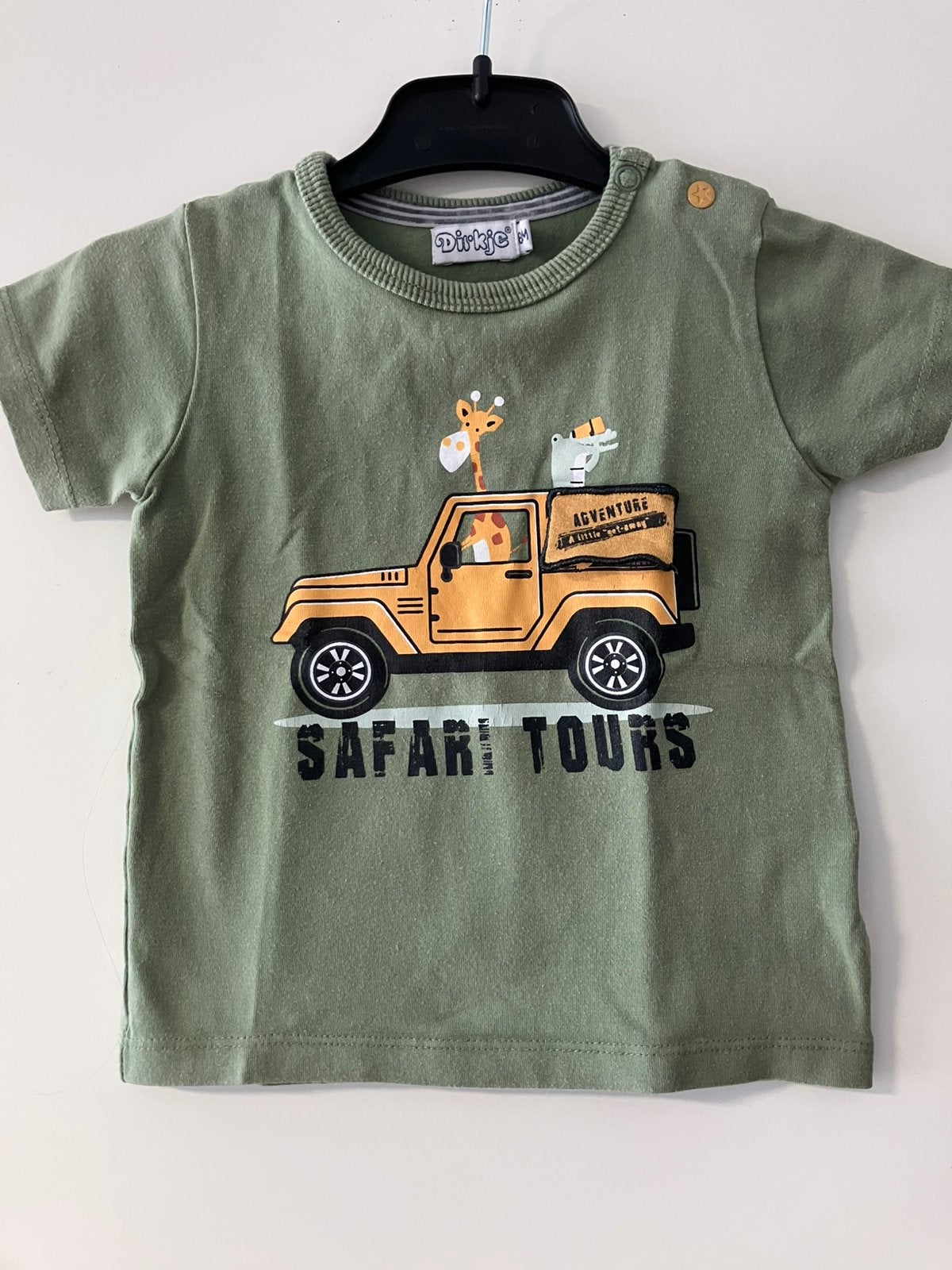 Stoer T-shirt Dirkje Safari Tours maat 86, Ophalen of Verzenden, Zo goed als nieuw, Jongetje, Shirtje of Longsleeve