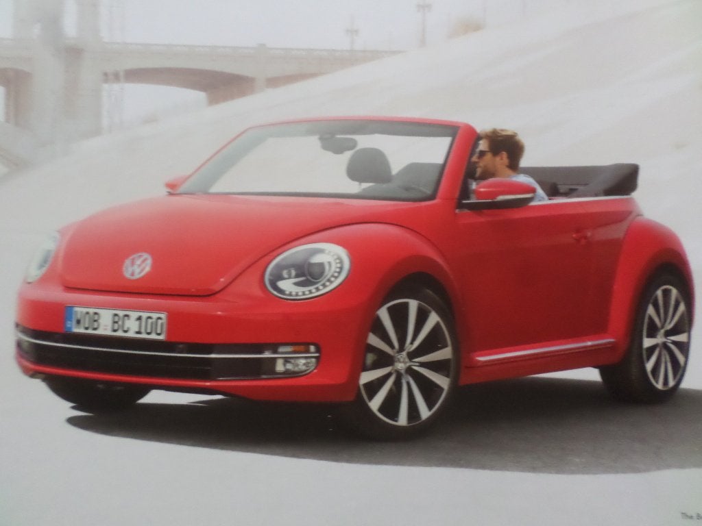 Volkswagen VW Beetle 21st Century Brochure, Boeken, Auto's | Folders en Tijdschriften, Ophalen of Verzenden, Zo goed als nieuw