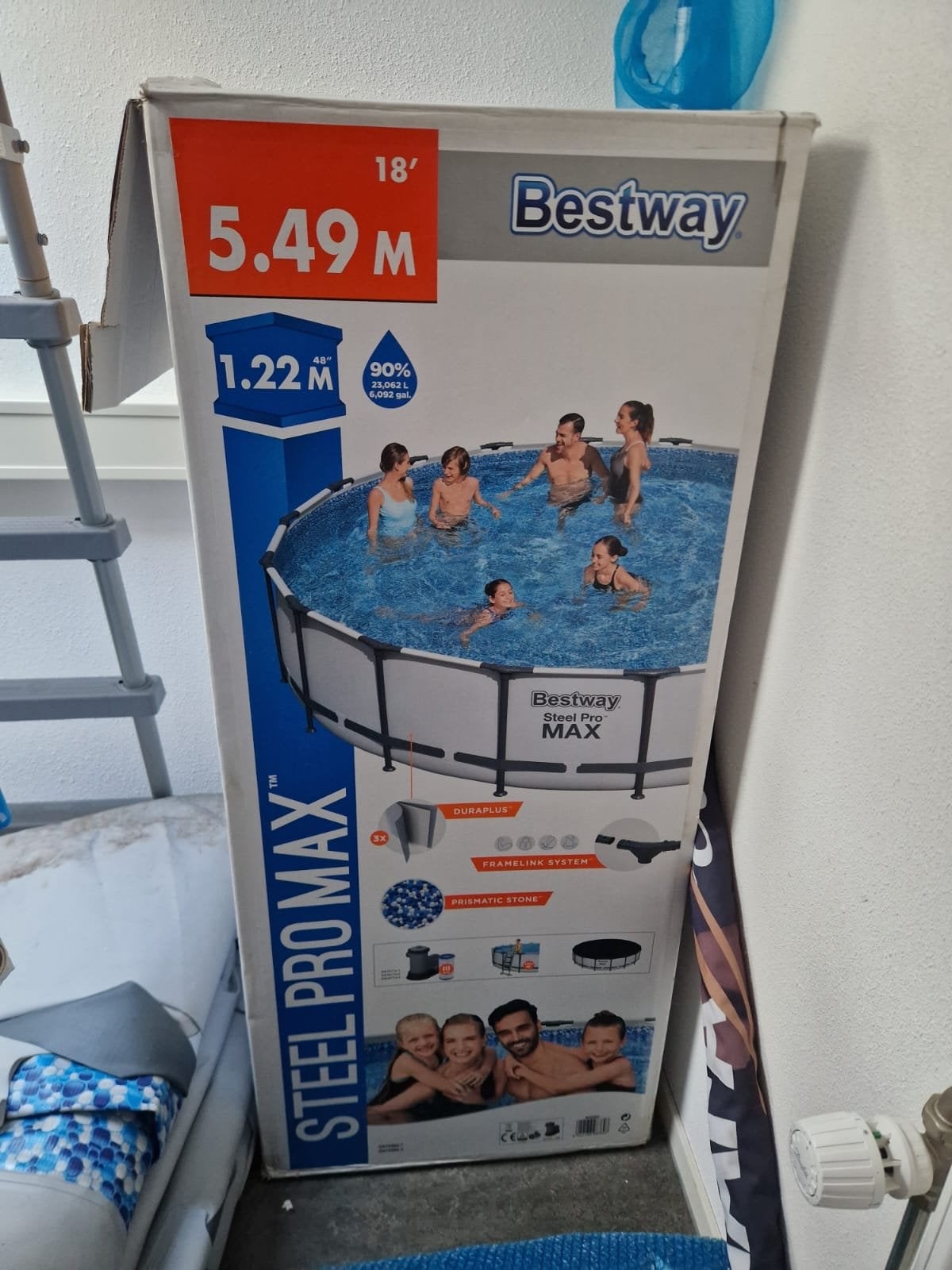 Zo goed als nieuw bestway zwembad en nieuwe SunnyTent, Overige typen, Rond, 400 cm of meer, Ophalen