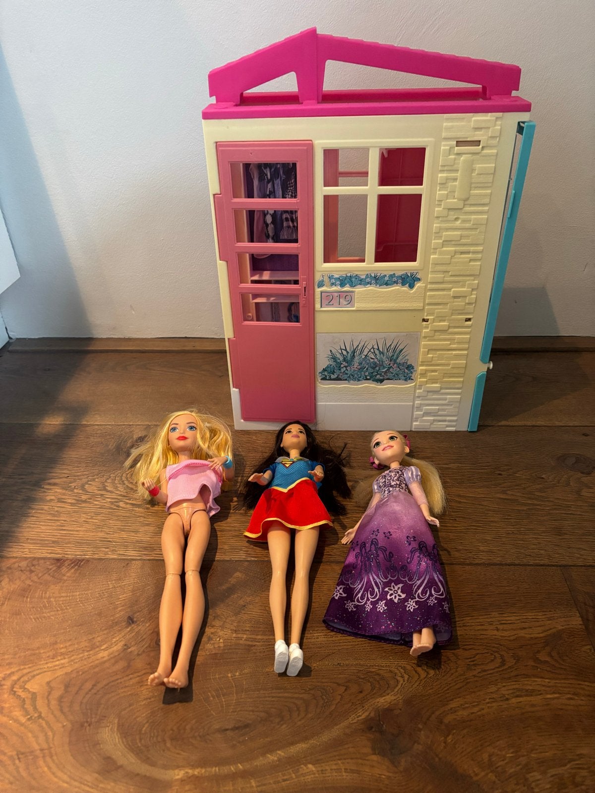 Barbie Droomhuis met 3 poppen, Ophalen of Verzenden, Gebruikt, Barbie