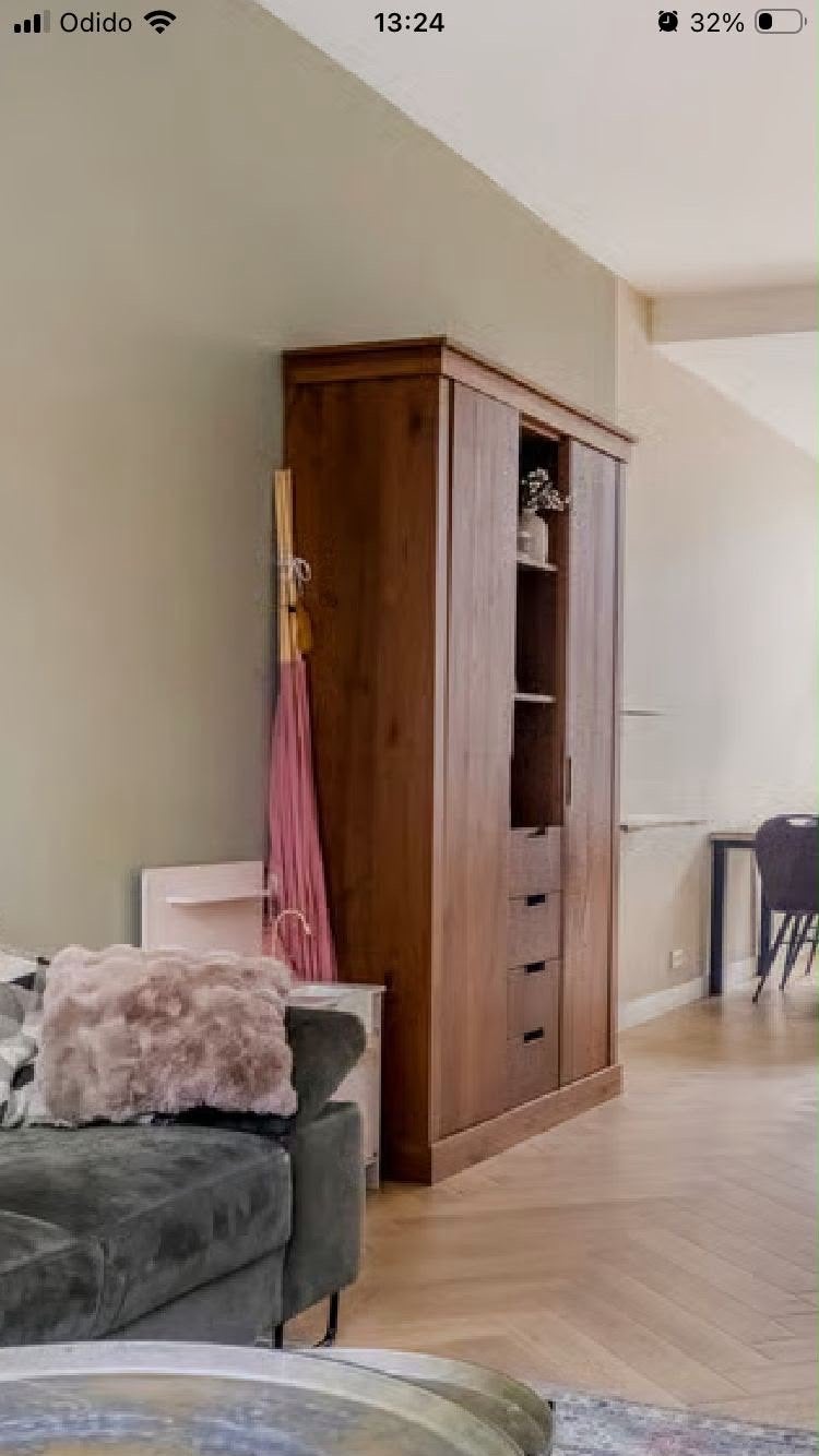 Handgemaakte houten woonkamer kast, Ophalen, Gebruikt