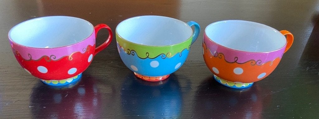 3 Oilily koffie of theekoppen (polka dot Douwe Egberts), Huis en Inrichting, Keuken | Servies, Ophalen of Verzenden, Overige stijlen