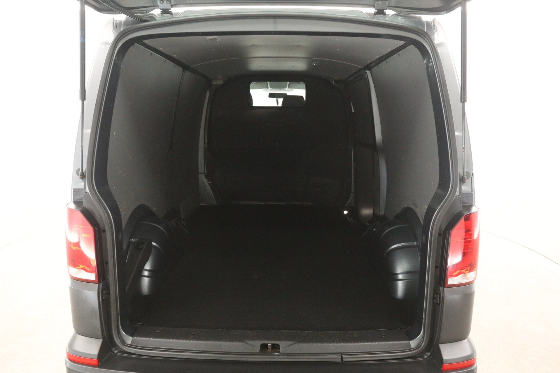 Volkswagen Transporter 2.0 TDI L2H1 150PK | Marge | Aut. | A, Auto's, Gebruikt, Euro 6, 4 cilinders, 150 pk