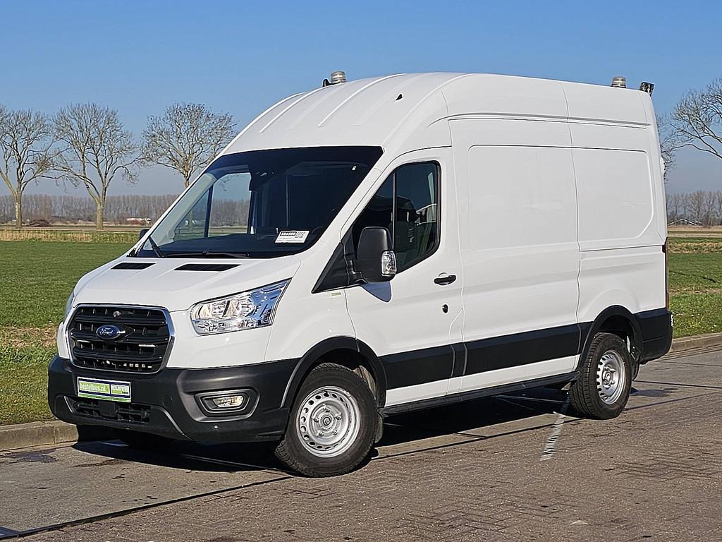 FORD TRANSIT 2.0 l2h3 4x4 170pk awd!, Auto's, Bestelauto's, Gebruikt, Euro 6, Wit, Bedrijf