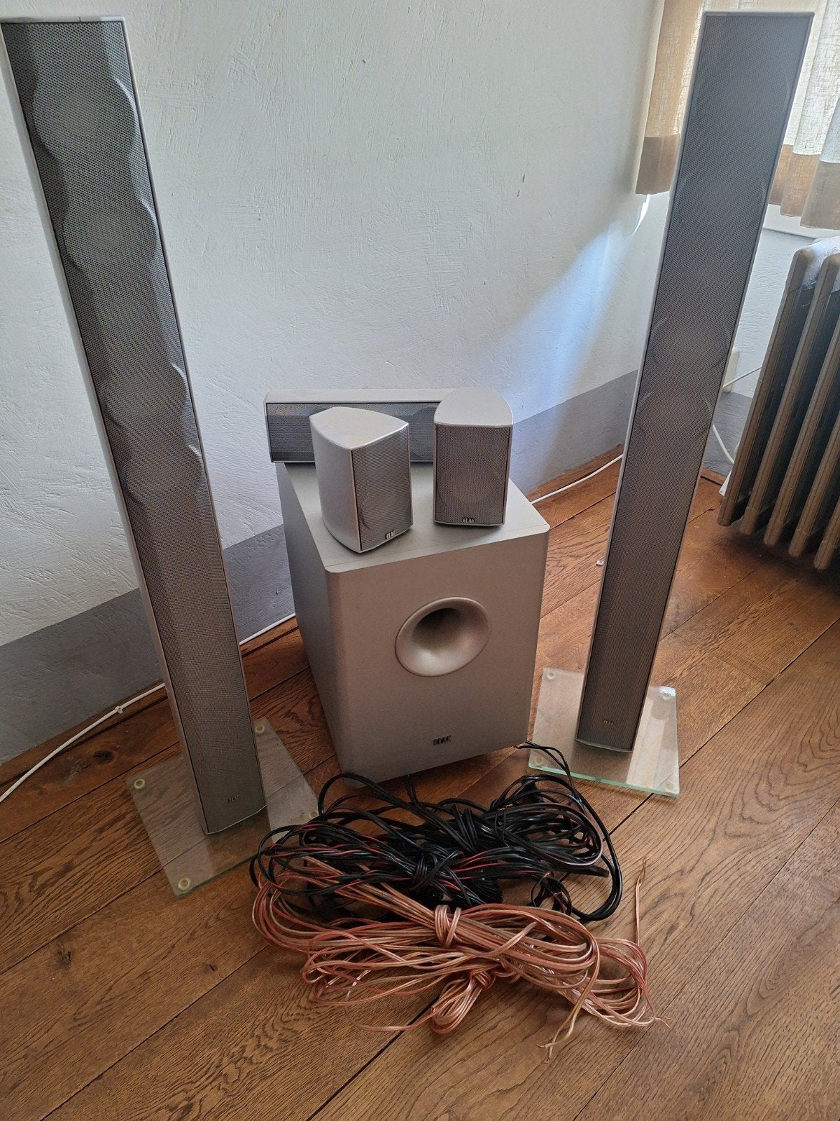 ELAC Cinema 5.1 Surround Set met bedrading, Audio, Tv en Foto, Luidsprekers, Gebruikt, Inclusief kabels, Surroundset, Minder dan 60 watt