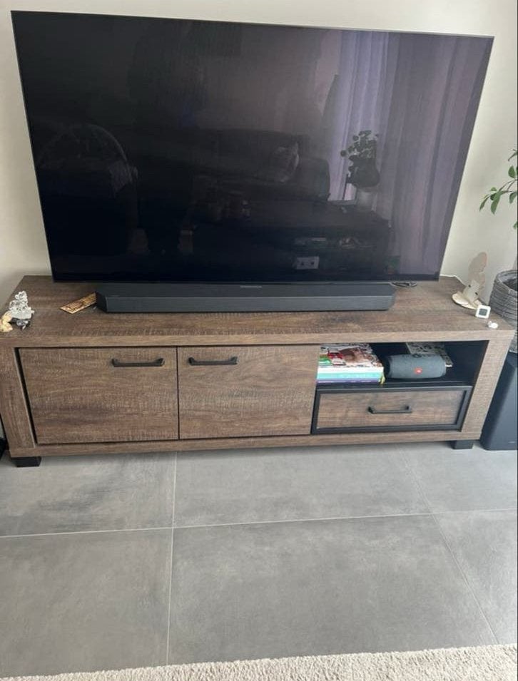 MOET SNEL WEG! Modern tv-meubel met opbergruimte, Ophalen, 150 tot 200 cm, Zo goed als nieuw, Minder dan 100 cm