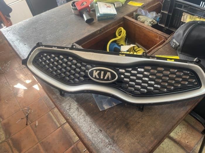 Grille van een Kia Picanto, Auto-onderdelen, -, -, -, 3 maanden garantie