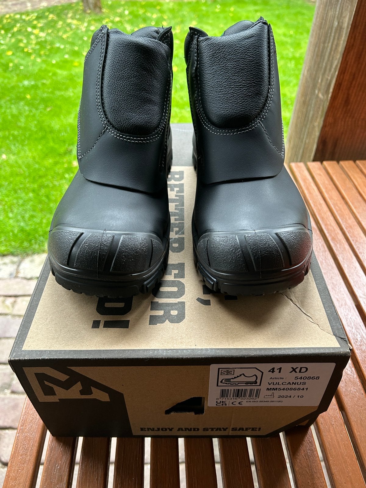 Werkschoenen, Ophalen, Nieuw
