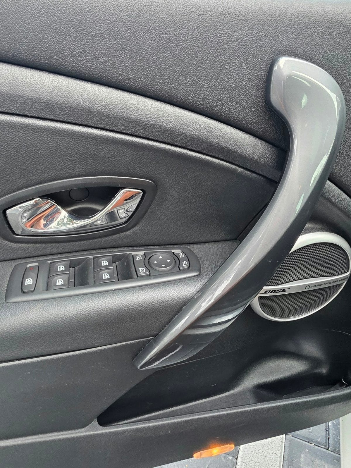 Foto 9 van Renault Mégane 1.5 DCI 81KW Estate 2012 Wit