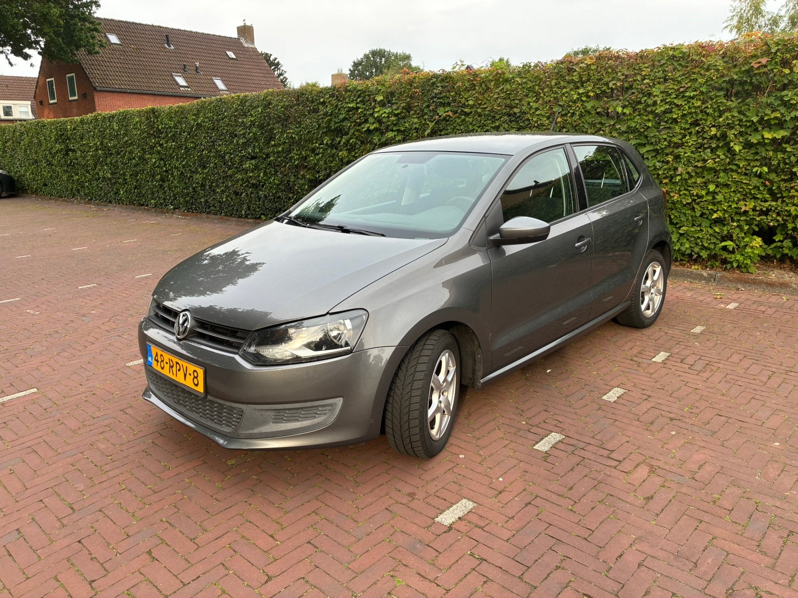 Volkswagen Polo 1.4 TSI 105 PK | Cruise Control | Trekhaak, Auto's, Volkswagen, Voorwielaandrijving, Stof, 40 €/maand, Zwart