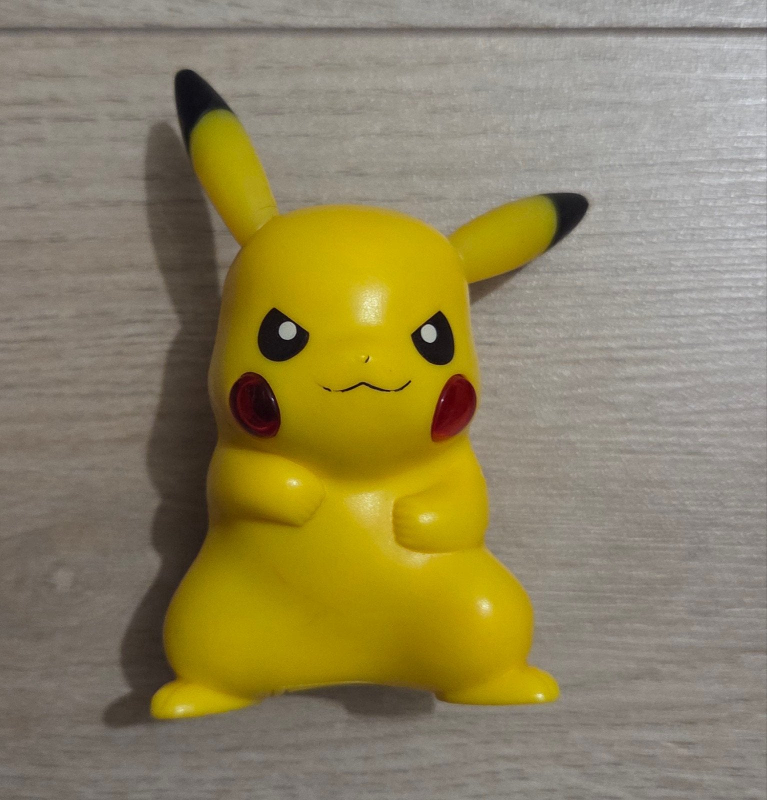 Pikachu figuur - Pokémon verzamelobject, Verzamelen, Poppetjes en Figuurtjes, Zo goed als nieuw, Ophalen of Verzenden